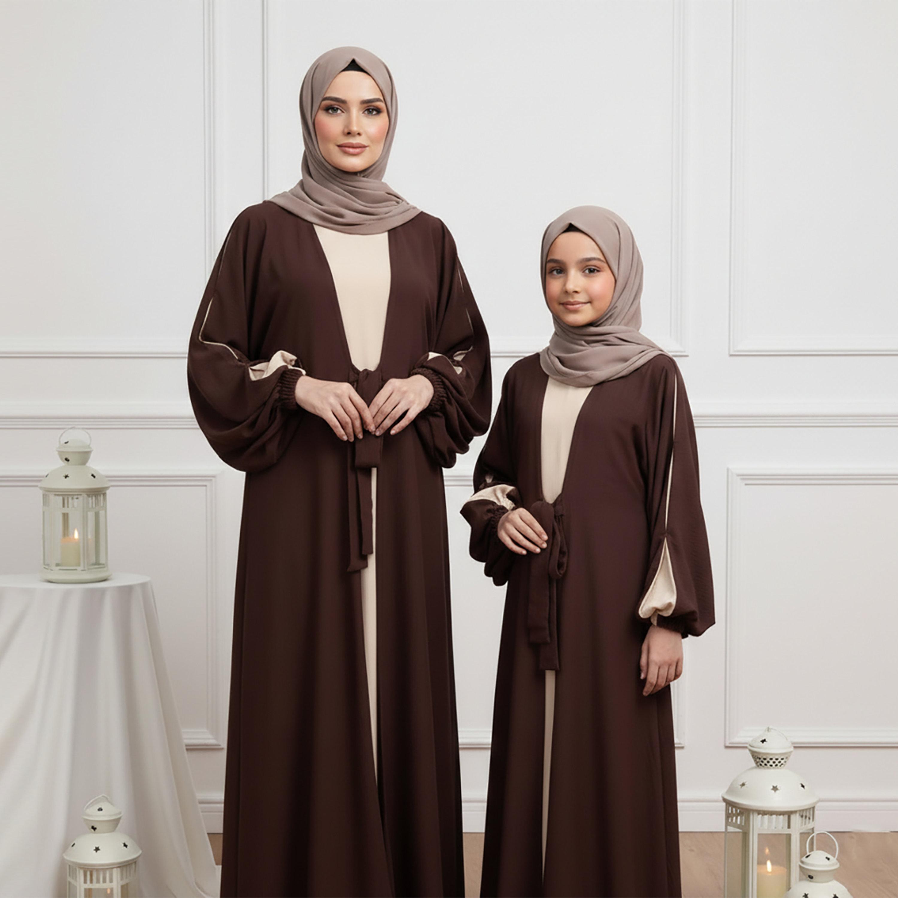 عباية نسائية قماش "ندى" بأكمام "بالون" مع حجاب - بني من نخبة-women-arabicclothing-abayas-image-2