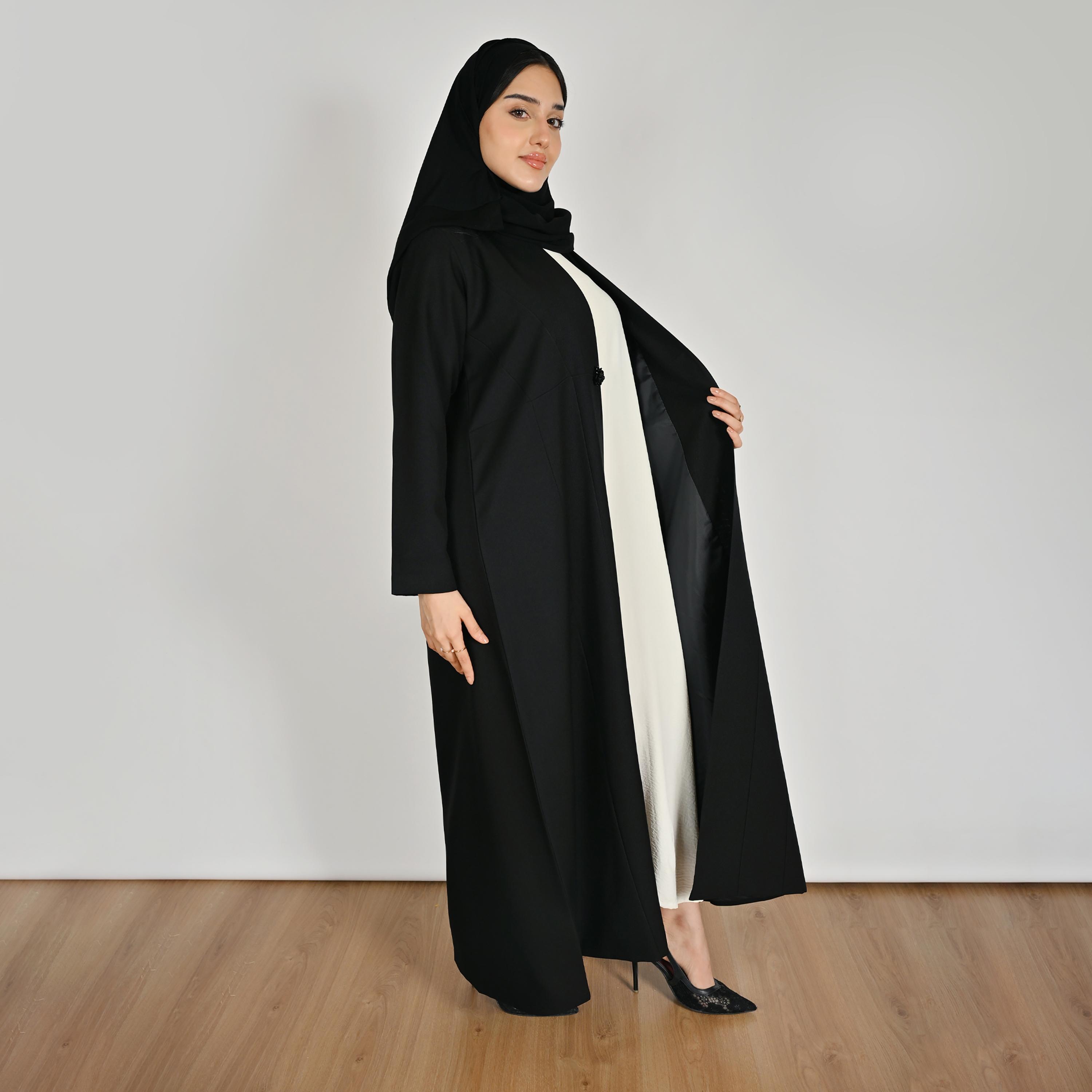 عباية كتان حريمي مفتوحة من الأمام بتفاصيل أزرار كريستال مع حجاب من حوراء-women-arabicclothing-abayas-image-6