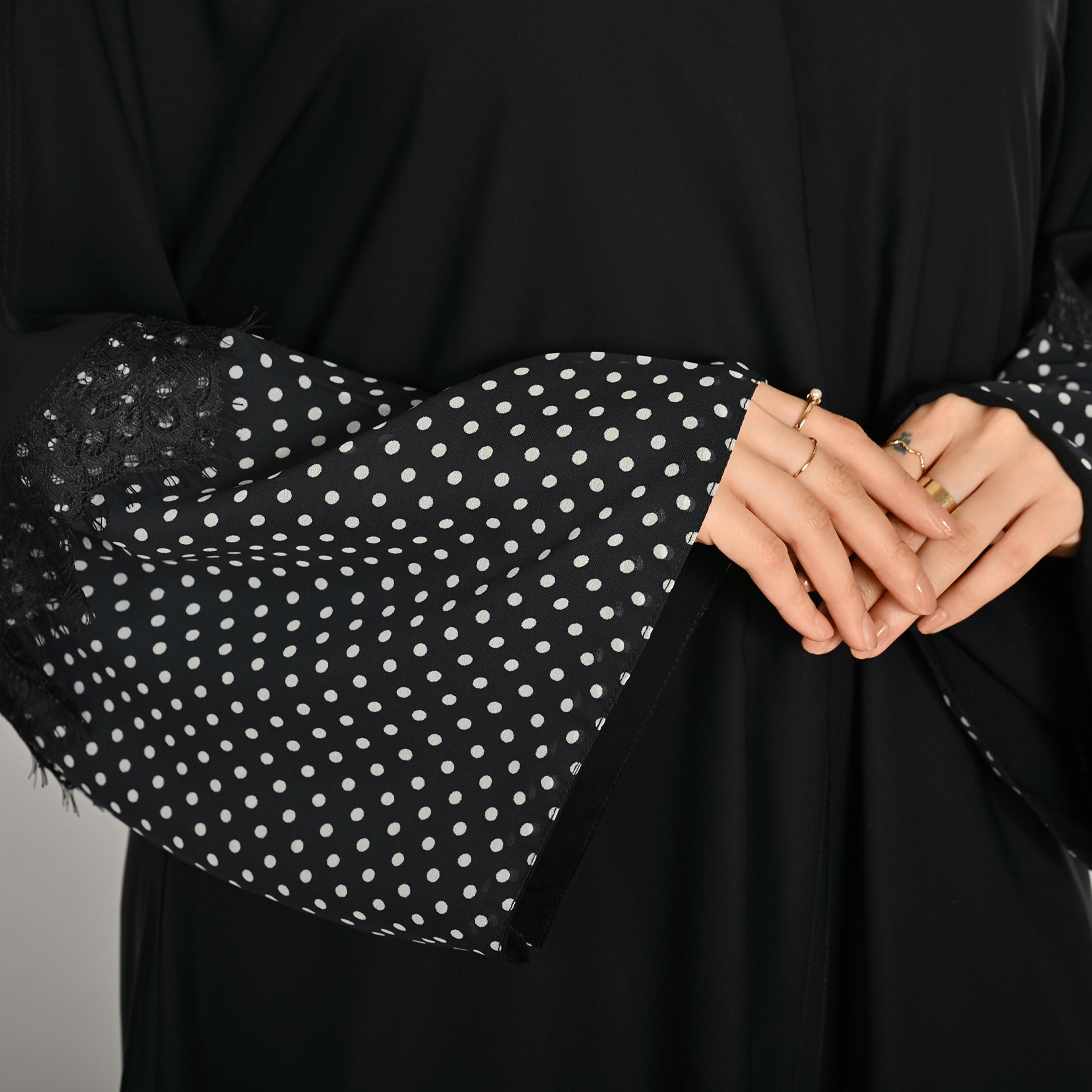 عباية كتان حريمي بأكمام واسعة ونقشة منقطة باللون الأسود مع حجاب من حوراء-women-arabicclothing-abayas-image-4