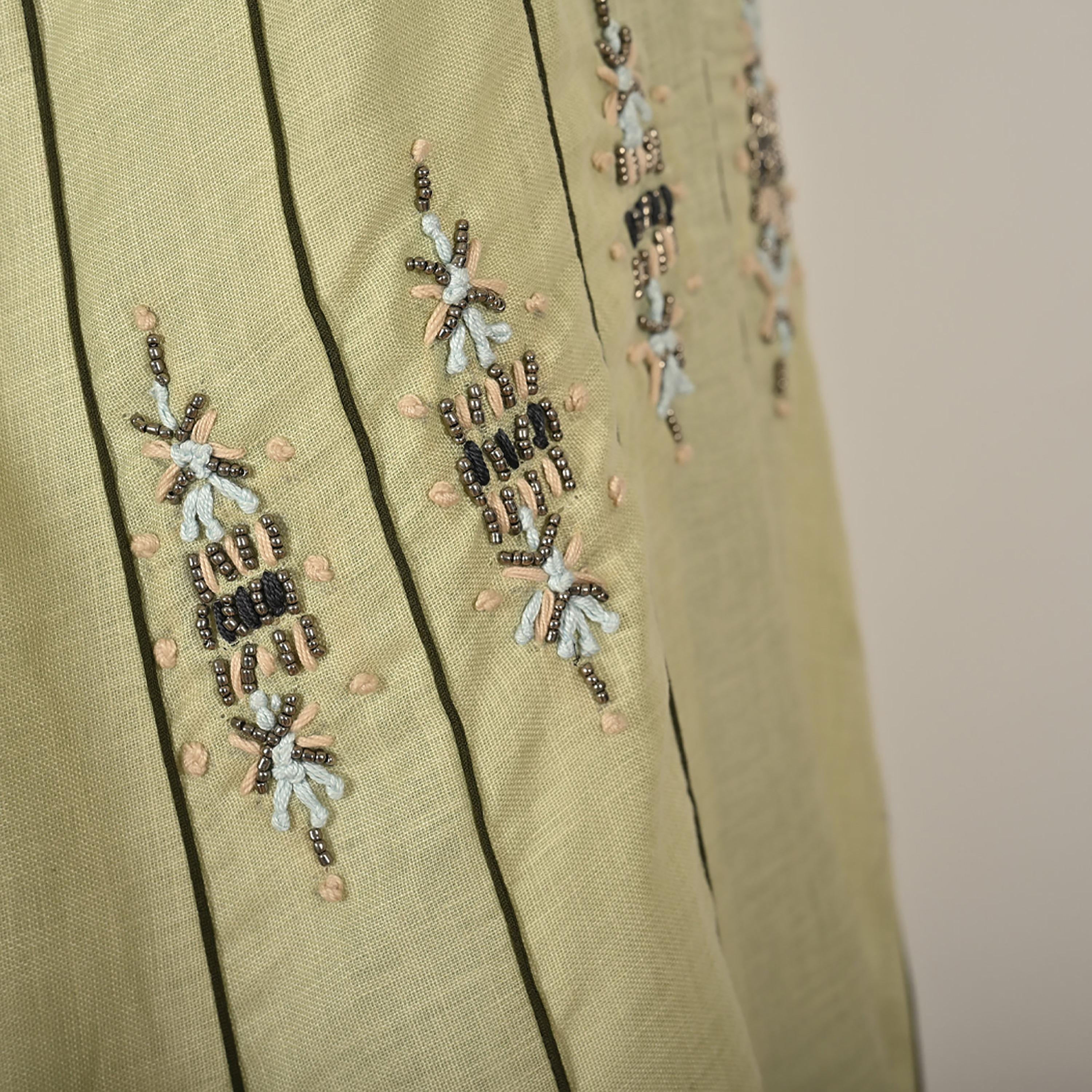 Hawraa Green Embellished Embroidery and Contrast Piping Detail Women's Linen Abaya with Hijab-women-arabicclothing-abayas-image-9