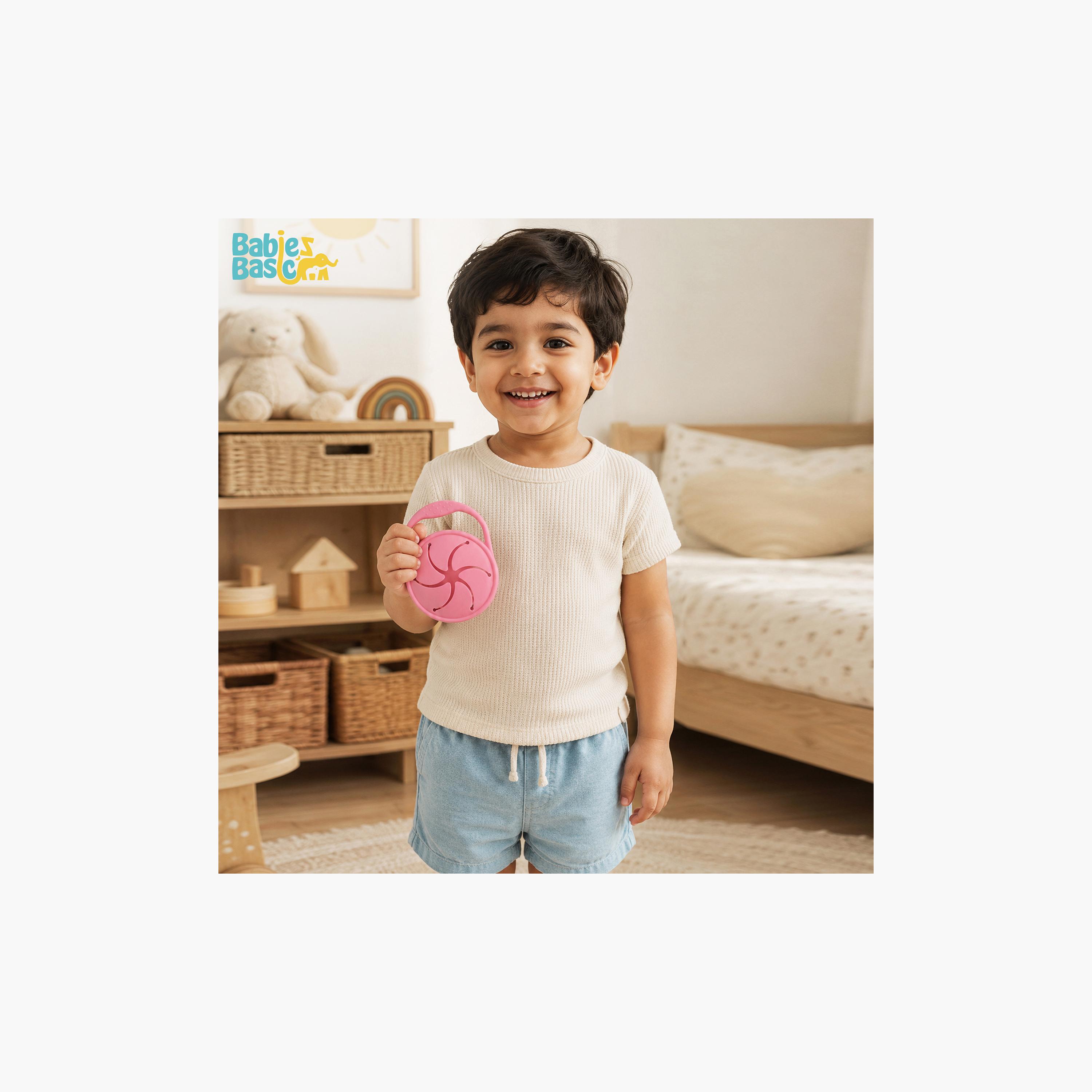 كوب سيليكون قابل للطي للوجبات الخفيفة مع غطاء - 150 مل من بيبيز بيزك-baby-feeding-mealtimeessentials-image-4