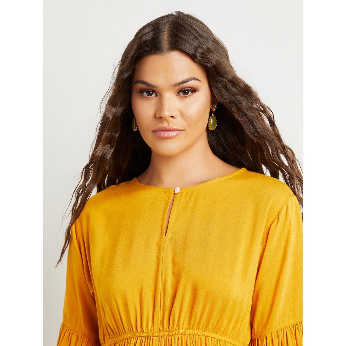 Styli Pleated Round Neck A-Line Midi Dress with 3/4 Sleeves-women-clothing-dresses-image-3