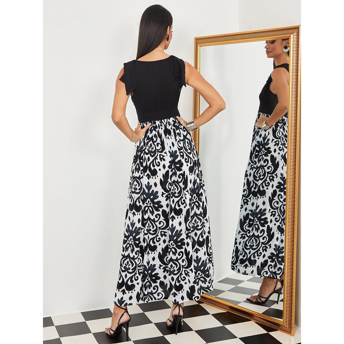 Styli Sleeveless V Neck Paisley Print Maxi Dress-women-clothing-dresses-image-4