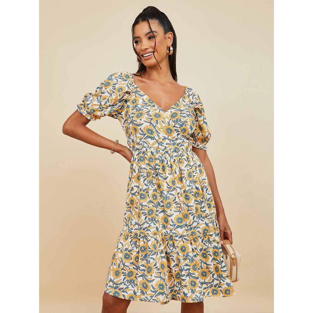 Styli Short Cuffed Sleeves Back Tie-Up Detail Knee Length Dress-women-clothing-dresses-image-1