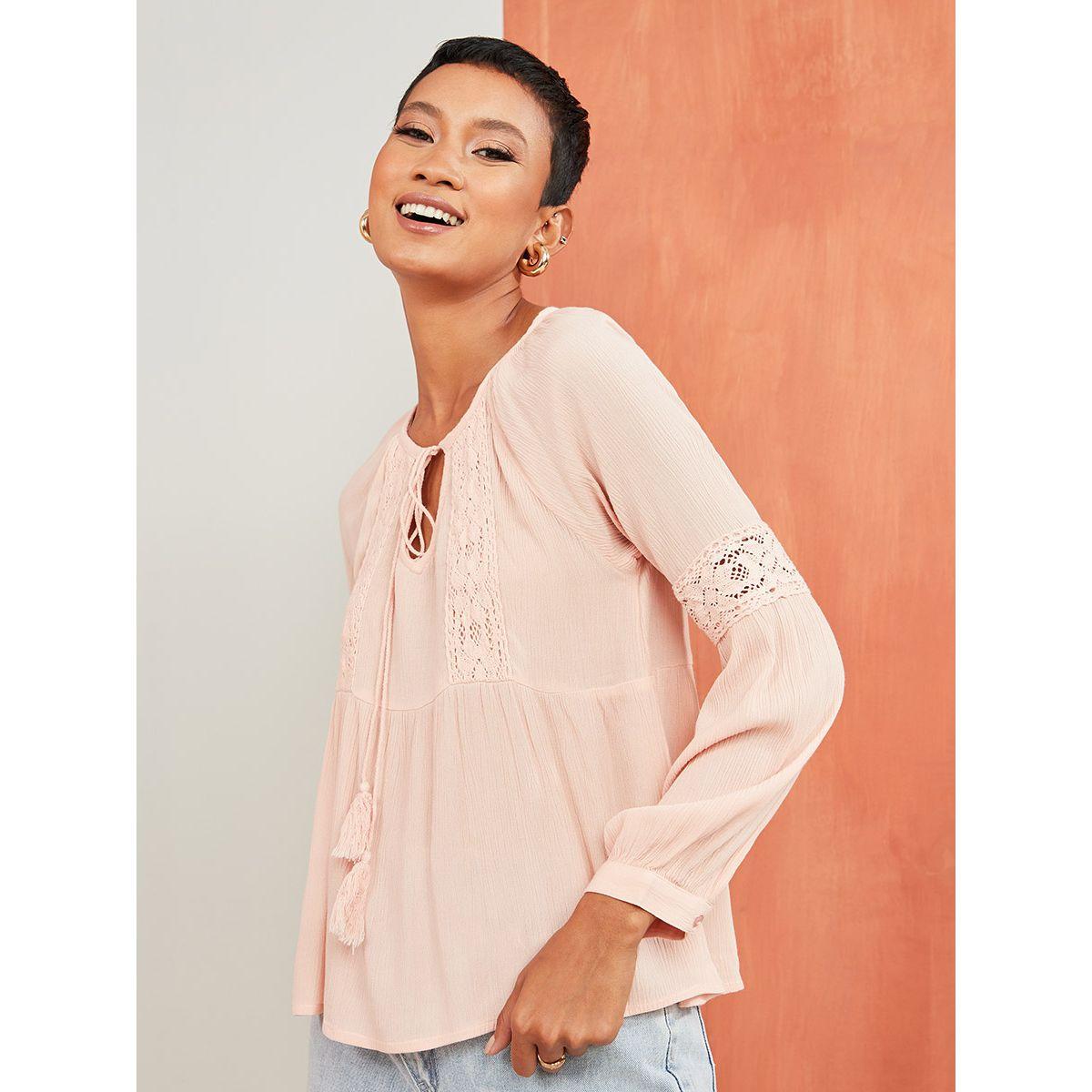 بلوزة طويلة بتداخلات دانتيل من ستايلي-women-clothing-shirtsandblouses-blouses-image-1