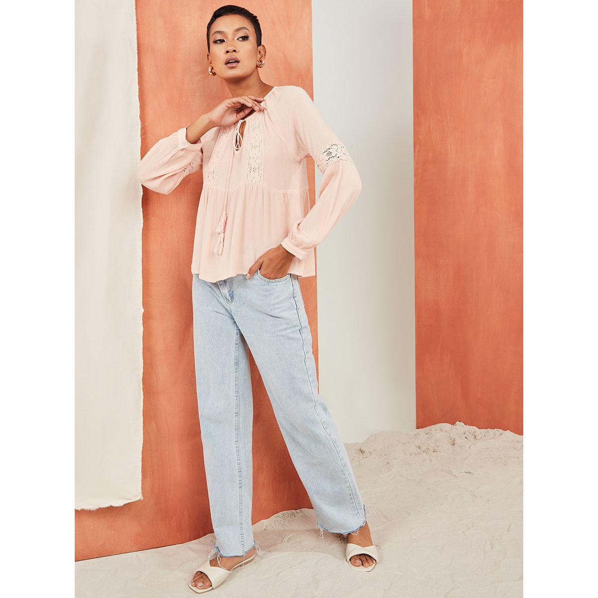 بلوزة طويلة بتداخلات دانتيل من ستايلي-women-clothing-shirtsandblouses-blouses-image-2
