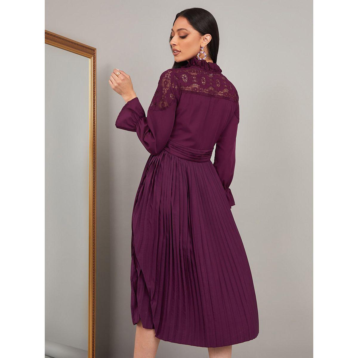 Styli Long Sleeves Lace Insert Pleated A-Line Midi Dress-women-clothing-dresses-image-4