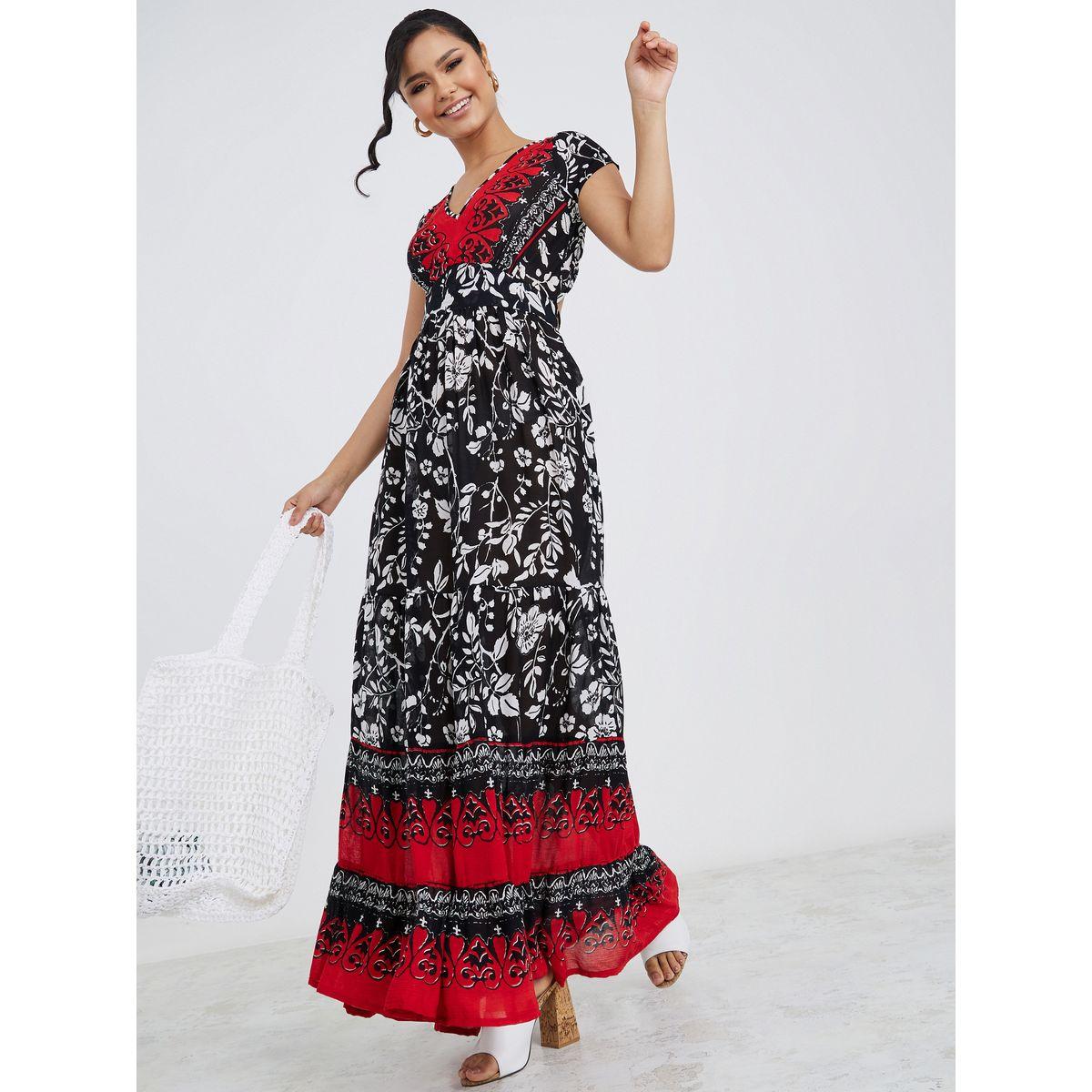 Styli Cap Sleeves Floral Print Open Back Tiered Maxi Dress-women-clothing-dresses-image-1
