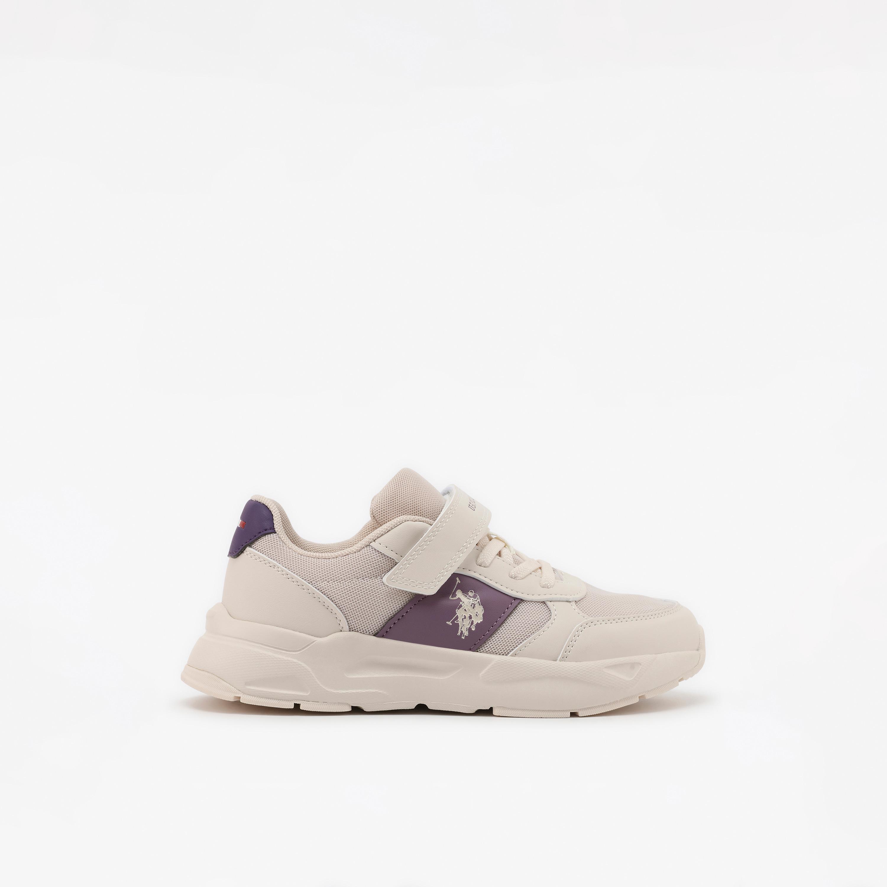 يو اس بولو اسن - حذاء رياضي لورينا للبنات بإبزيم لاصق | 6P-LORENA-JR-GLB-6FX-GIRL-OD-girls-shoes-sneakers-image-3