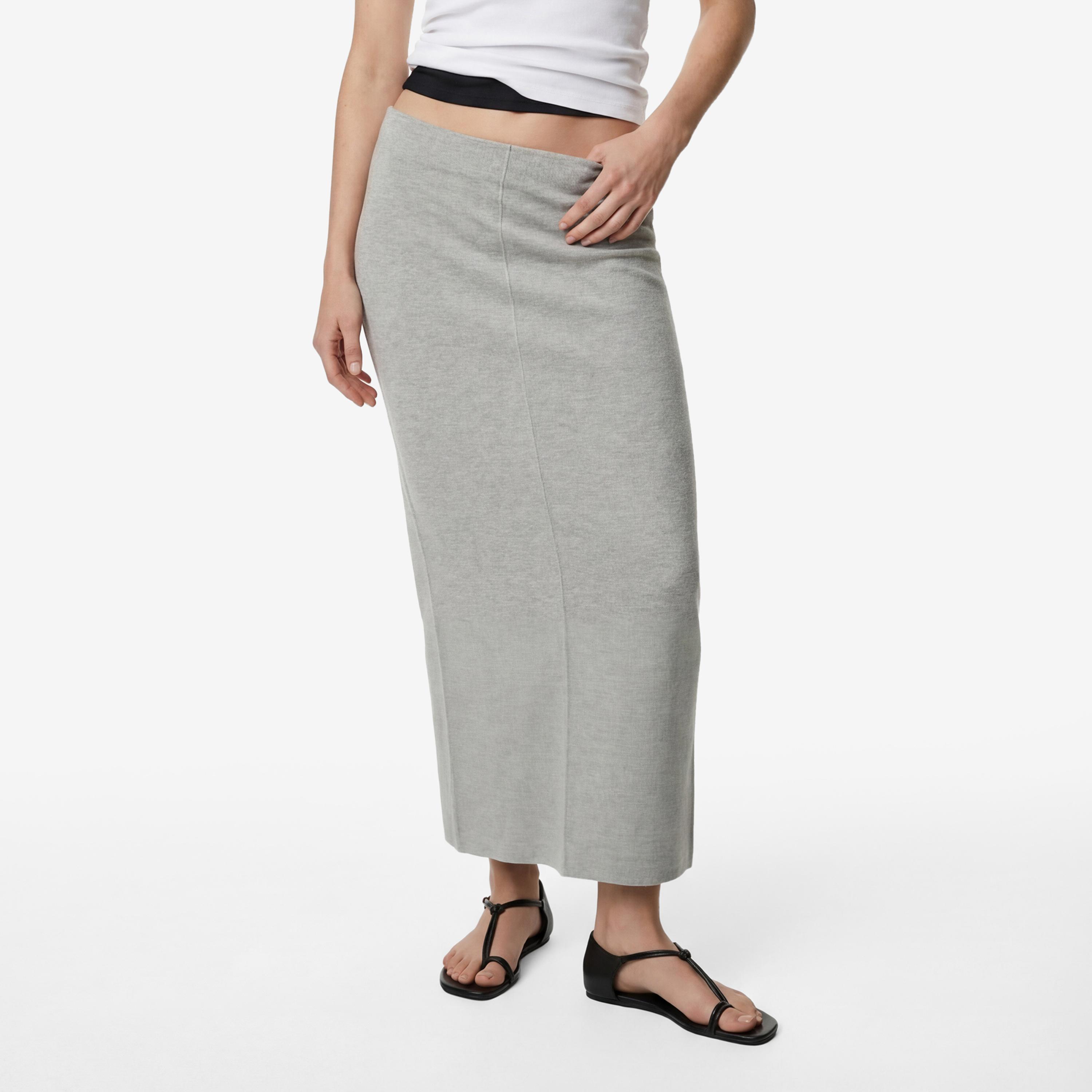 تنورة ماكسي نسائية قصة قلم الرصاص (بنسل) بلون رمادي فاتح من كوتون-women-clothing-bottoms-skirts-image-1