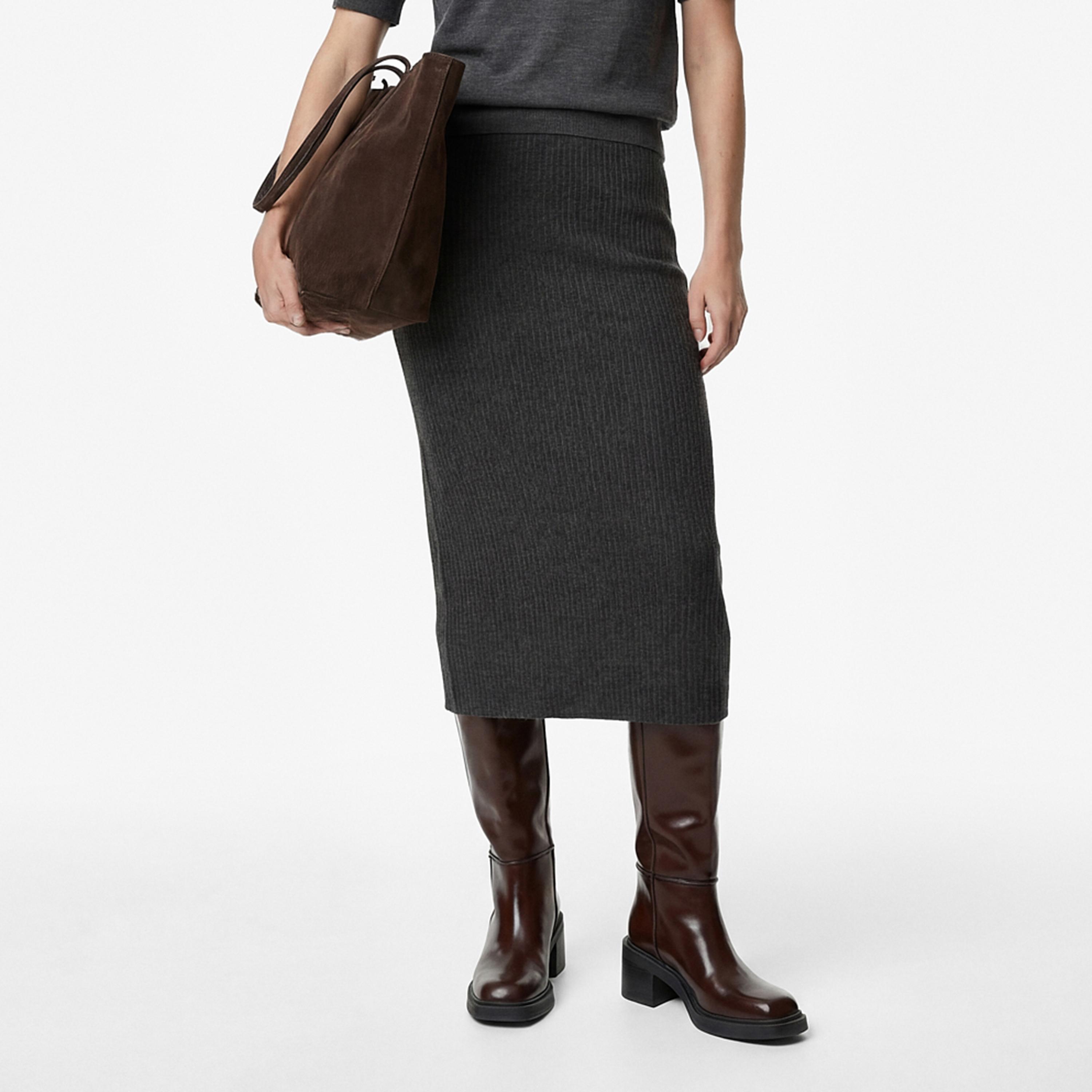 تنورة ميدي نسائية "بنسل" بفتحة ولون فحم مخطط بلمعة شيمر من كوتون-women-clothing-bottoms-skirts-image-1