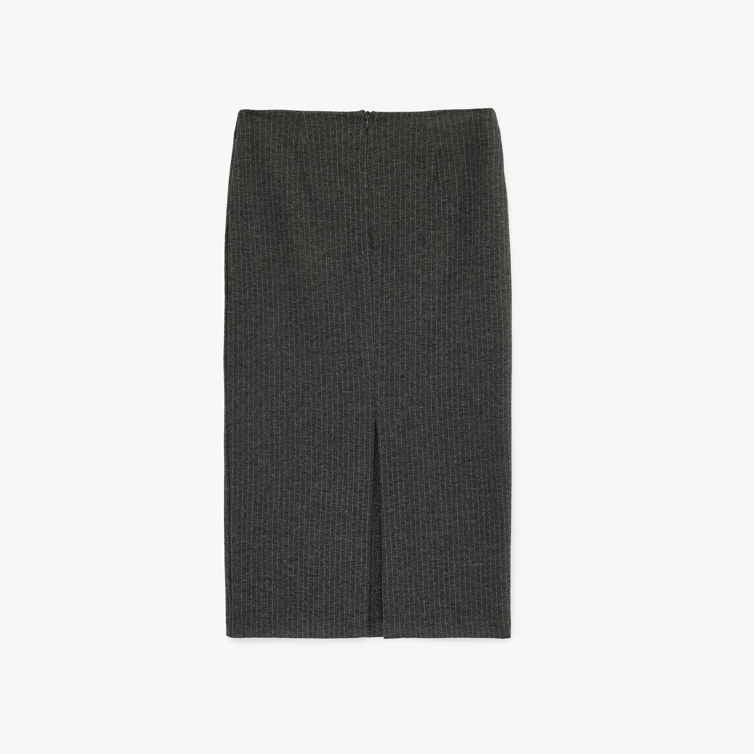 تنورة ميدي نسائية "بنسل" بفتحة ولون فحم مخطط بلمعة شيمر من كوتون-women-clothing-bottoms-skirts-image-4