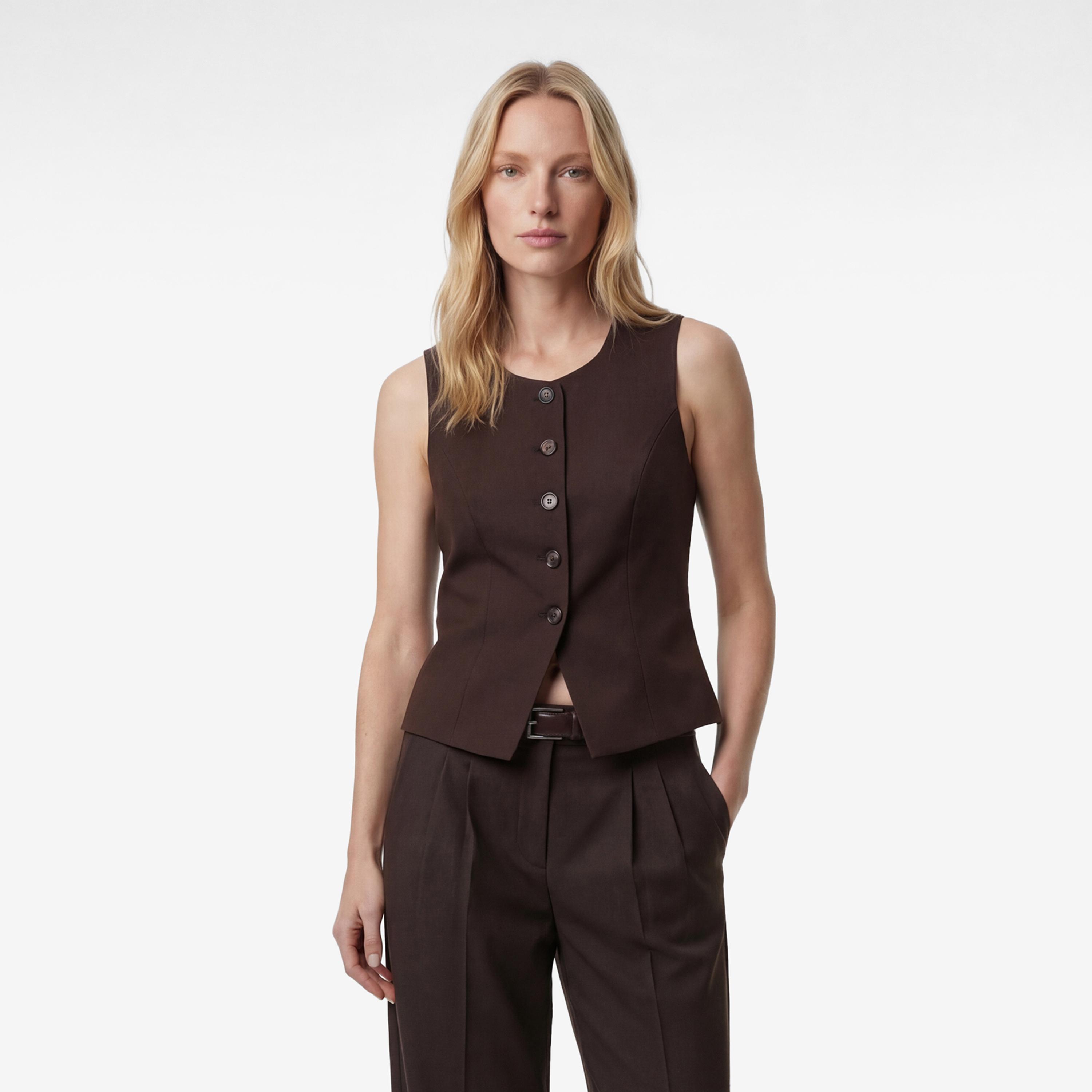 جيليه (صديرية) نسائي بلون بني من كوتون-women-winterwear-coatsandjackets-waistcoats-image-1