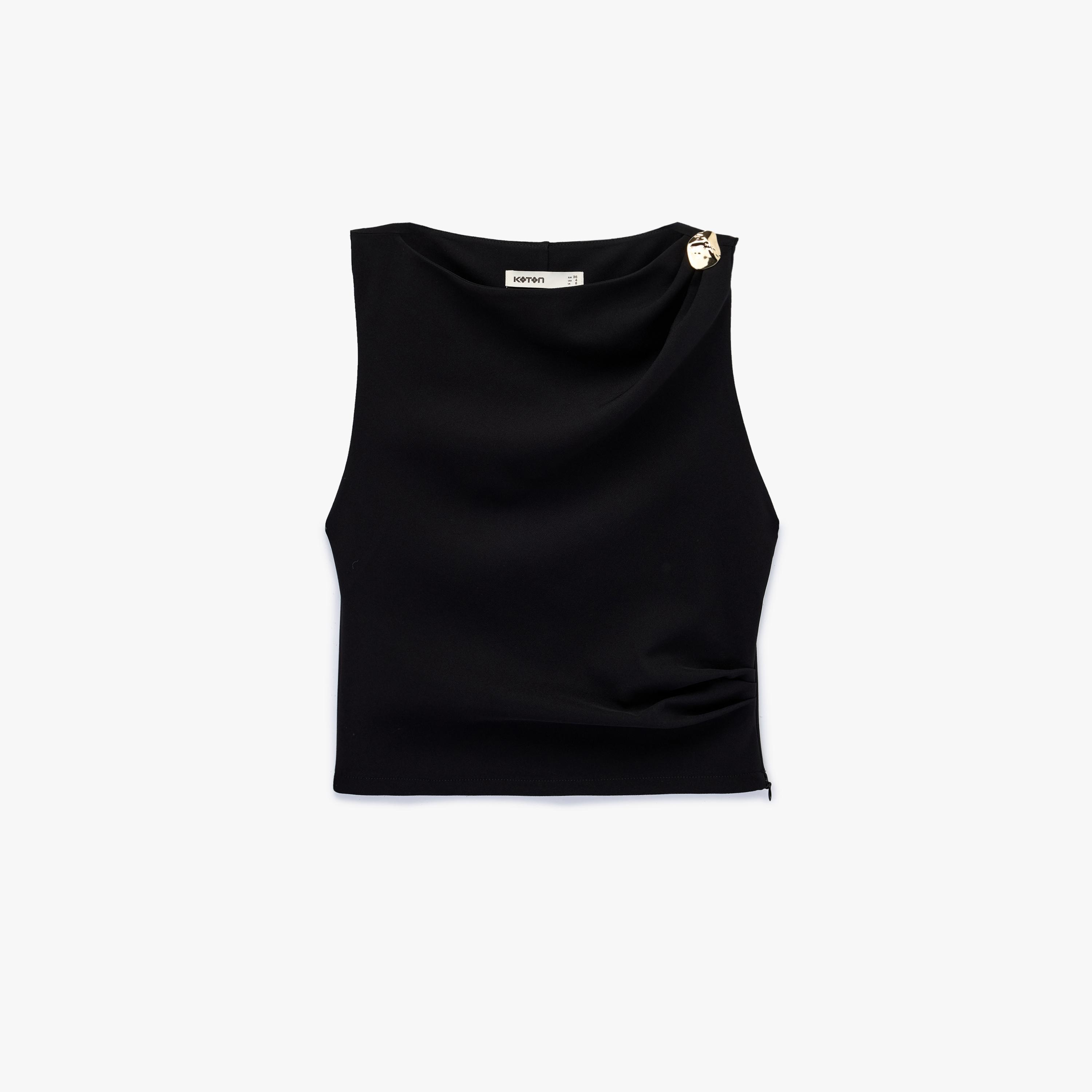 بلوزة نسائية سوداء من كوتون-women-clothing-shirtsandblouses-blouses-image-3