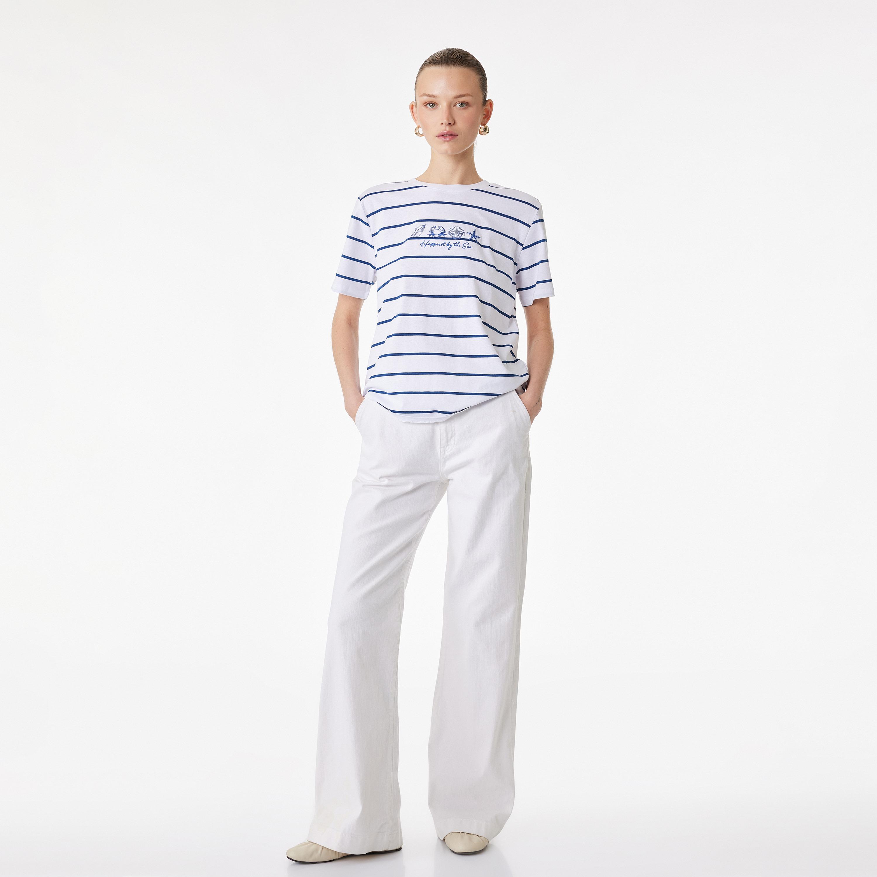 تيشيرت قطني نسائي مخطط بلون أبيض من كوتون-women-clothing-tshirts-image-2