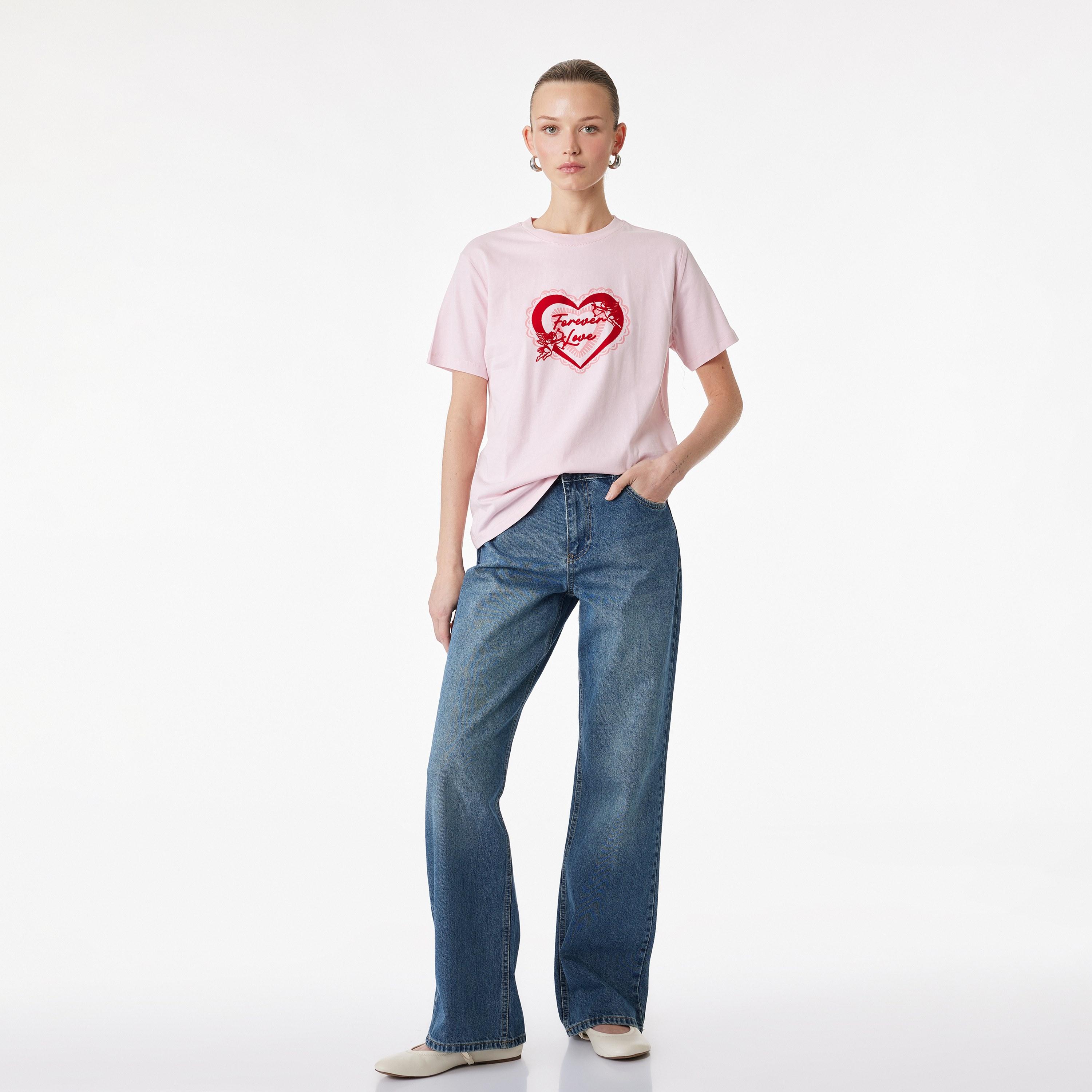 تيشيرت قطني نسائي بطبعة قلب بلون وردي من كوتون-women-clothing-tshirts-image-2