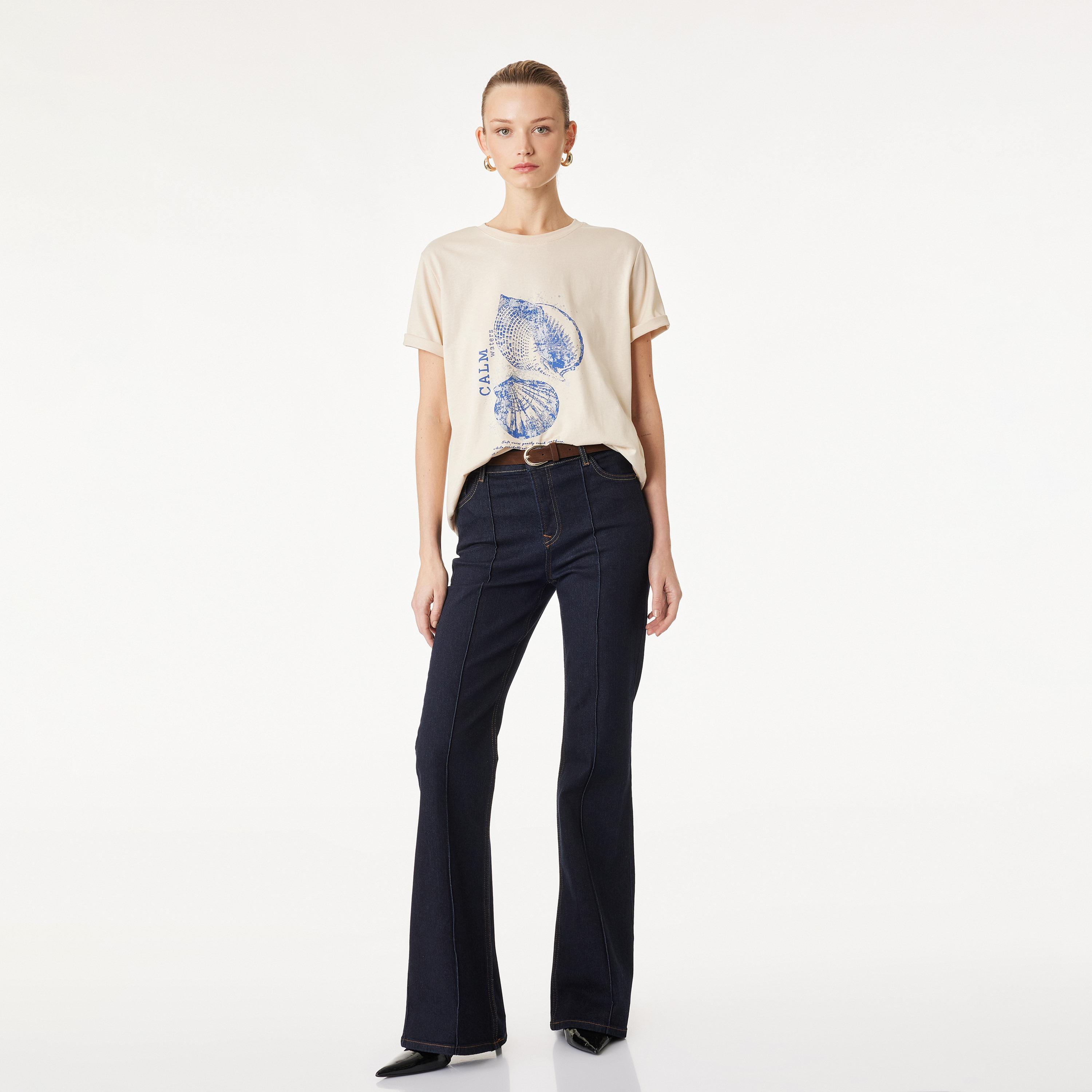 KOTON Beige Graphic Seashell Print Cotton Women's T-Shirt-women-clothing-tshirts-image-2