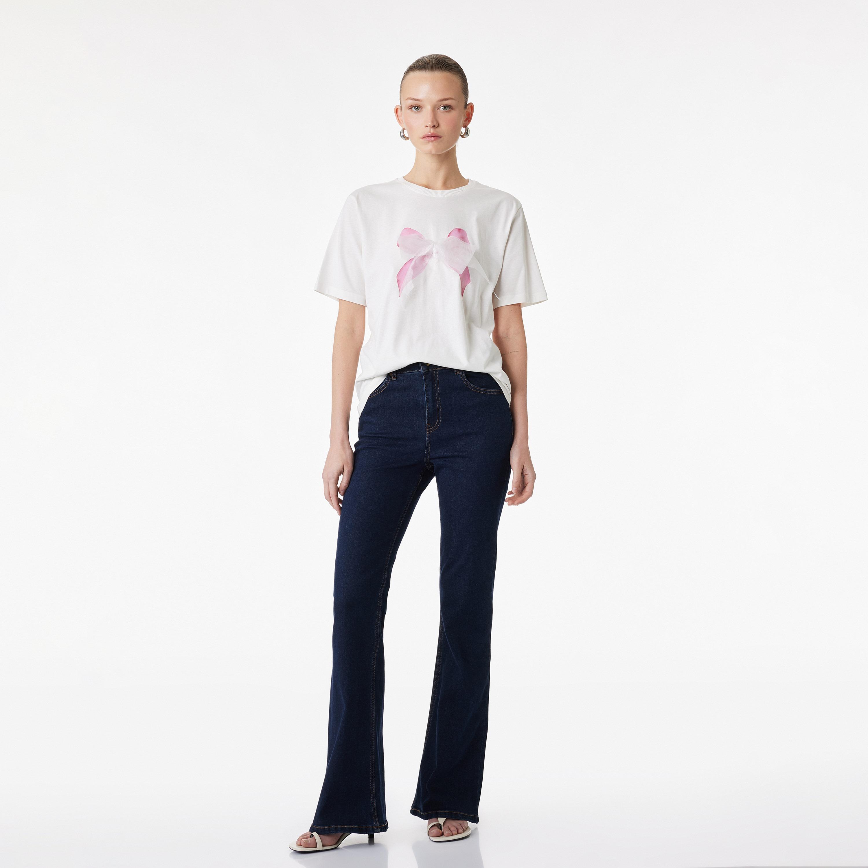 KOTON White 3D Bow Cotton Women's T-Shirt-women-clothing-tshirts-image-2