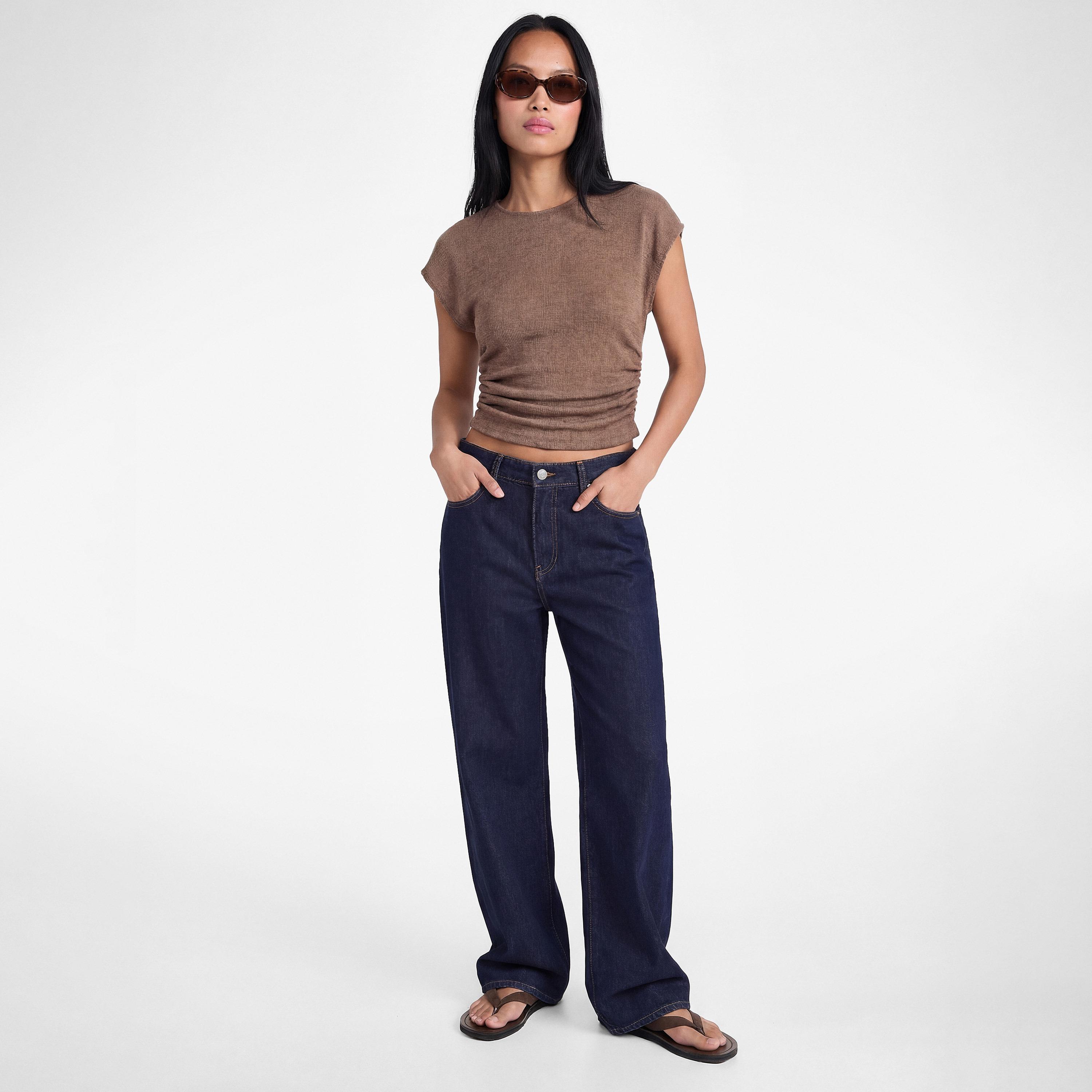 KOTON Crinkled Cap Sleeves Women's Top-women-clothing-shirtsandblouses-blouses-image-2