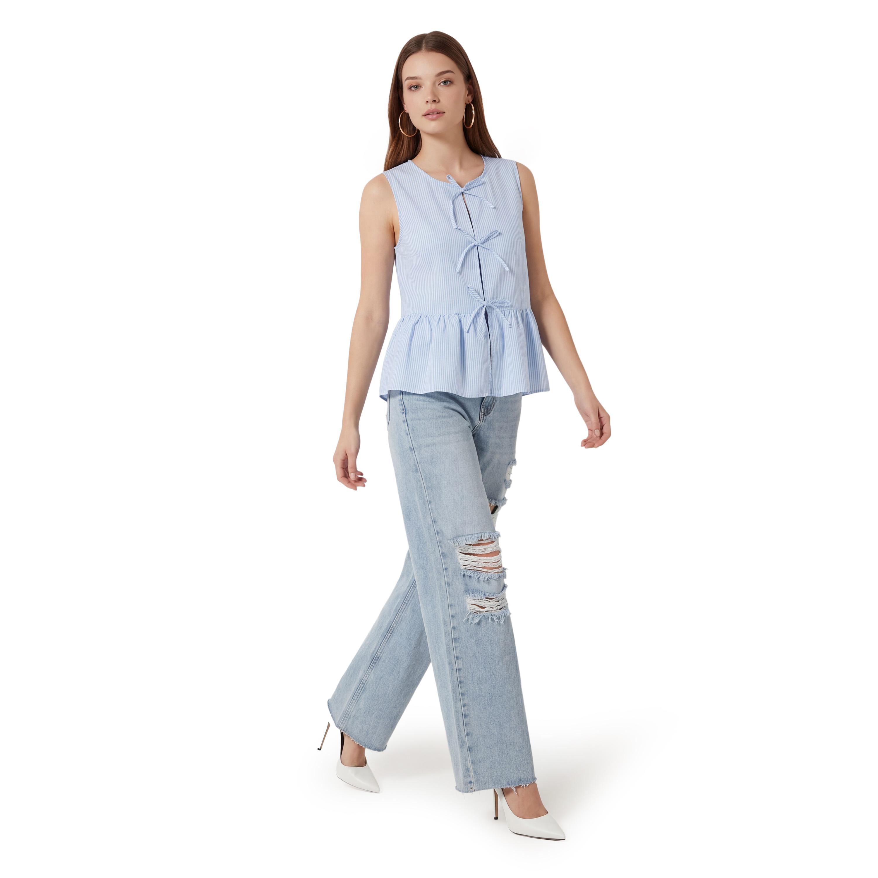 بلوزة نسائية مخططة بلون أزرق فاتح من كوتون-women-clothing-shirtsandblouses-blouses-image-2