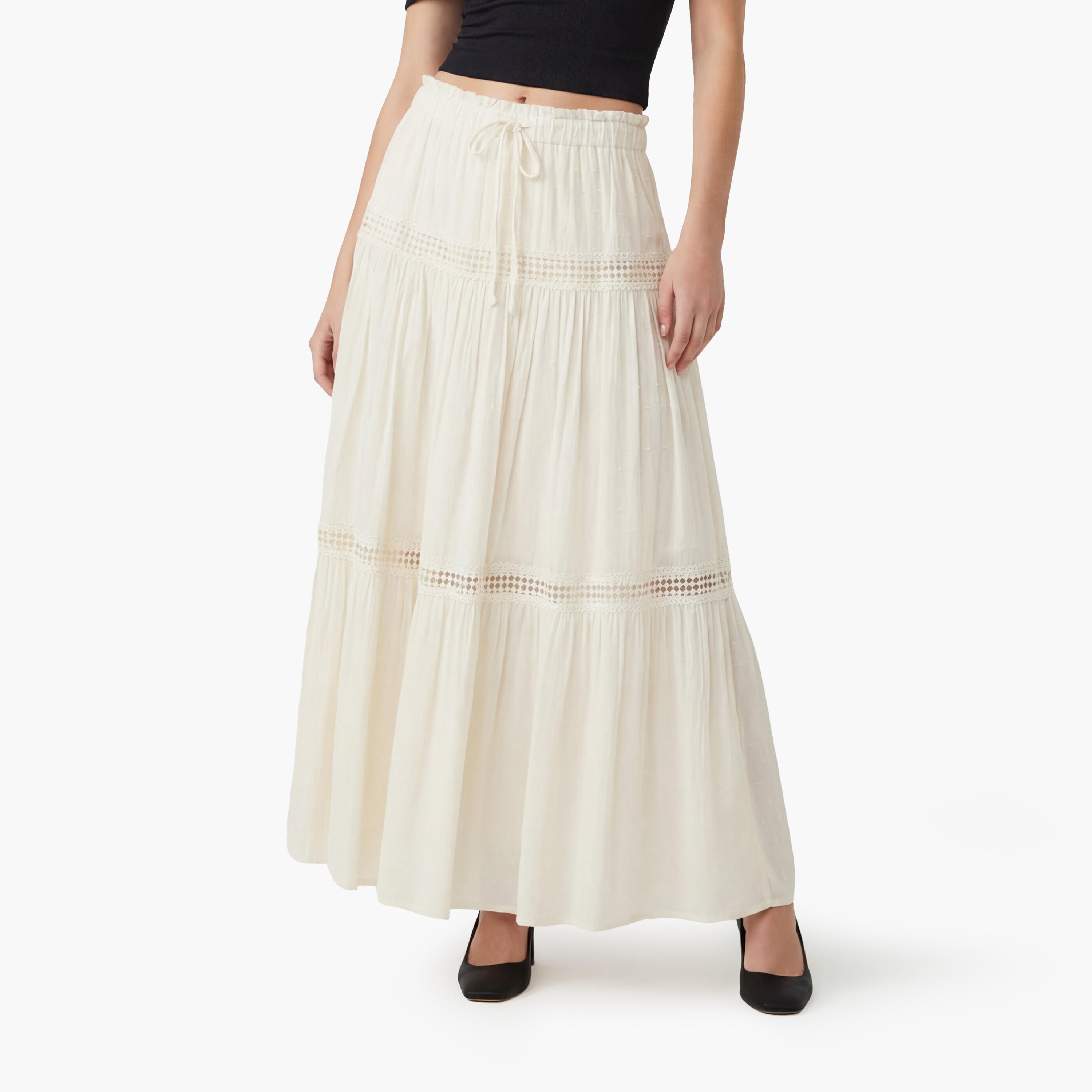 تنورة ماكسي نسائية طبقات مع حواف دانتيل بلون كريمي من كوتون-women-clothing-bottoms-skirts-image-1