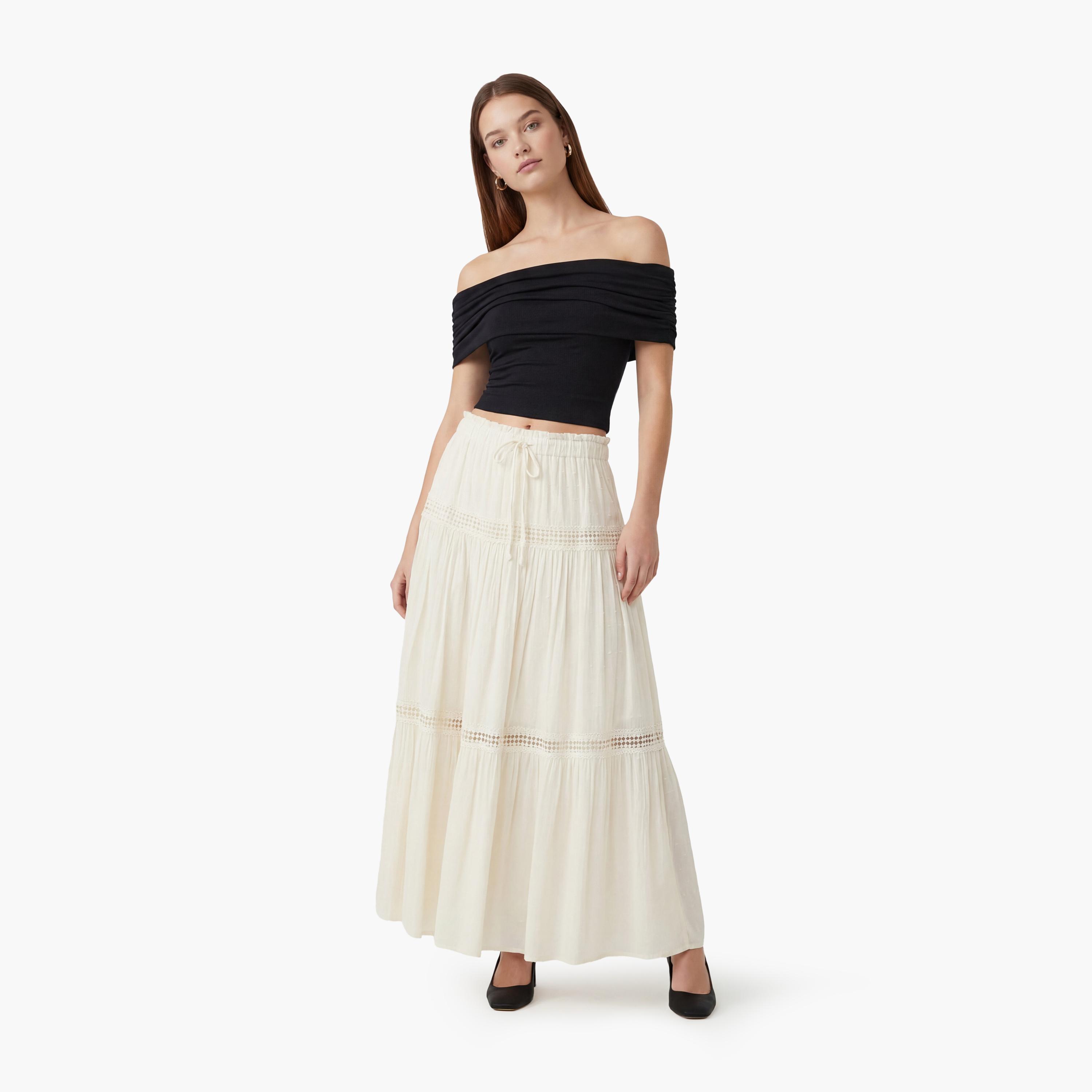 تنورة ماكسي نسائية طبقات مع حواف دانتيل بلون كريمي من كوتون-women-clothing-bottoms-skirts-image-2