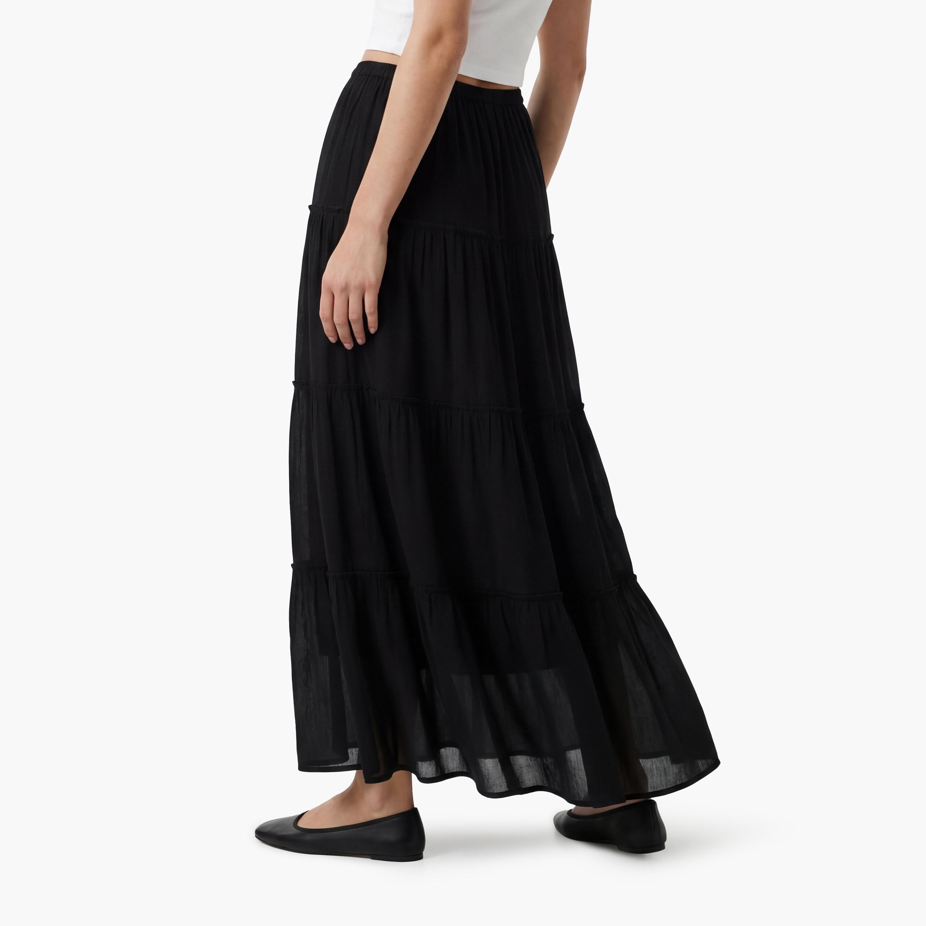 تنورة ماكسي نسائية بتصميم طبقات بلون أسود من كوتون-women-clothing-bottoms-skirts-image-4