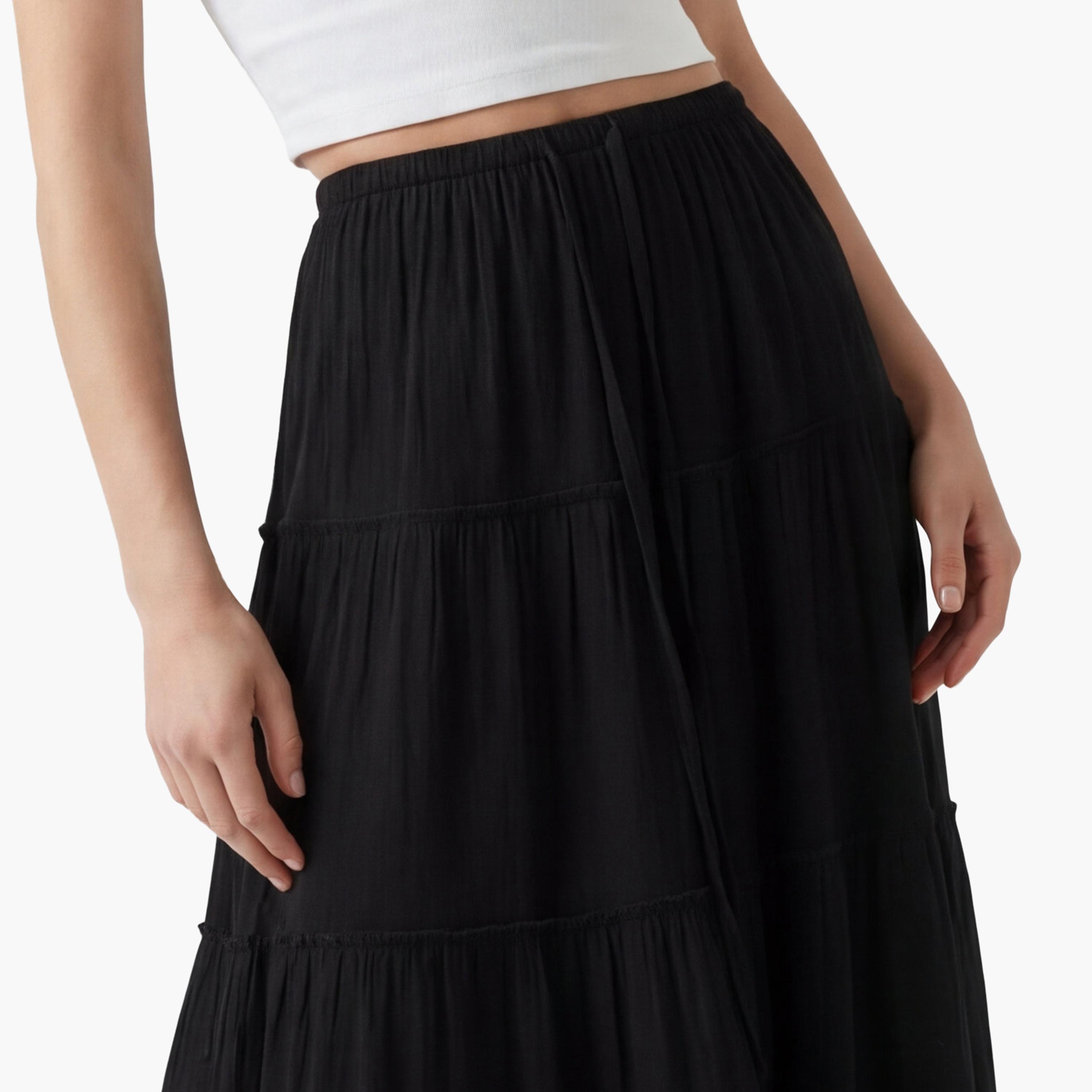 تنورة ماكسي نسائية بتصميم طبقات بلون أسود من كوتون-women-clothing-bottoms-skirts-image-5