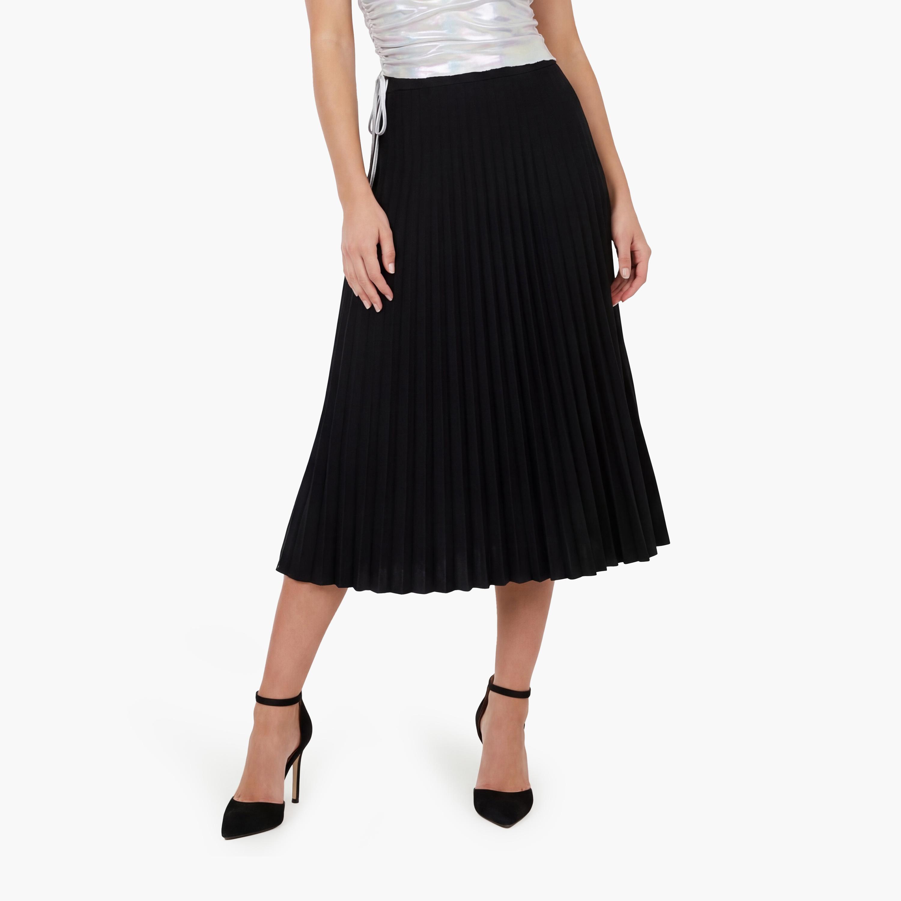 تنورة ماكسي نسائية مكسرة (بليسيه) قصة "ايه-لاين" بلون أسود من كوتون-women-clothing-bottoms-skirts-image-1