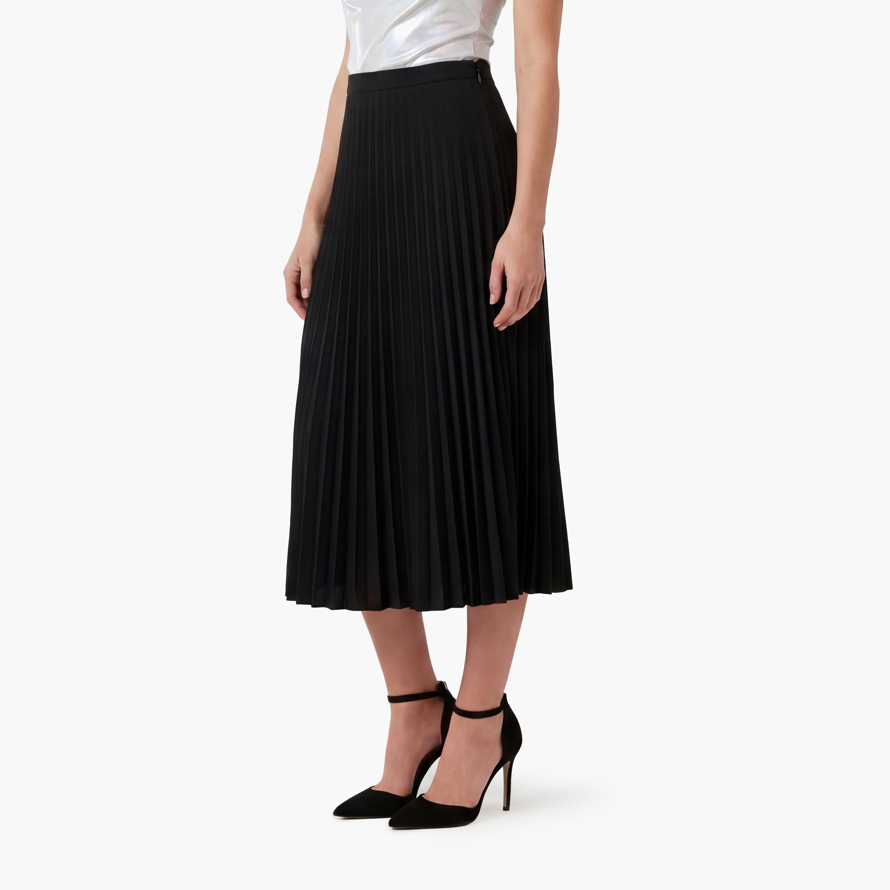 تنورة ماكسي نسائية مكسرة (بليسيه) قصة "ايه-لاين" بلون أسود من كوتون-women-clothing-bottoms-skirts-image-3