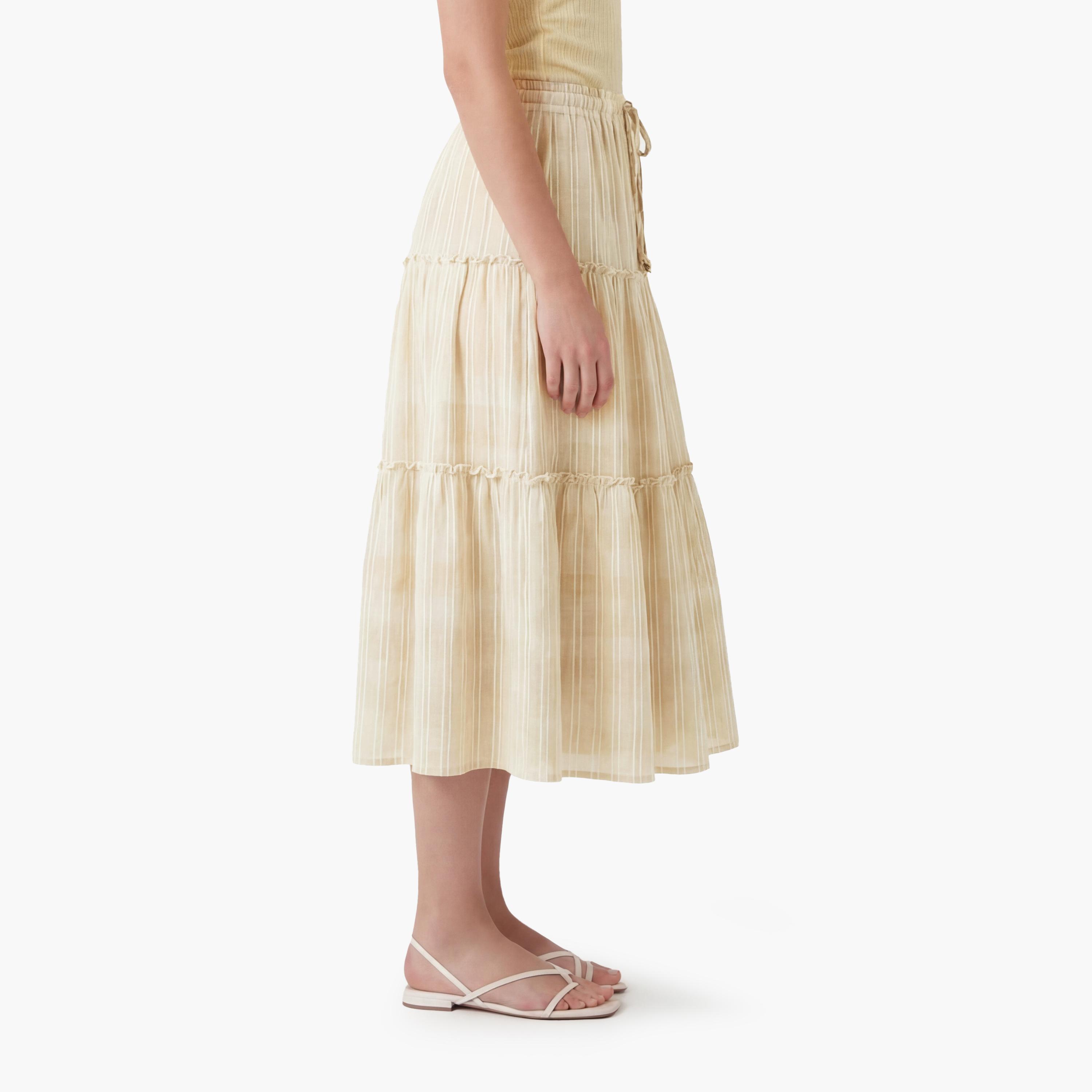 تنورة ميدي نسائية بتصميم طبقات ومخططة بلون بيج من كوتون-women-clothing-bottoms-skirts-image-3