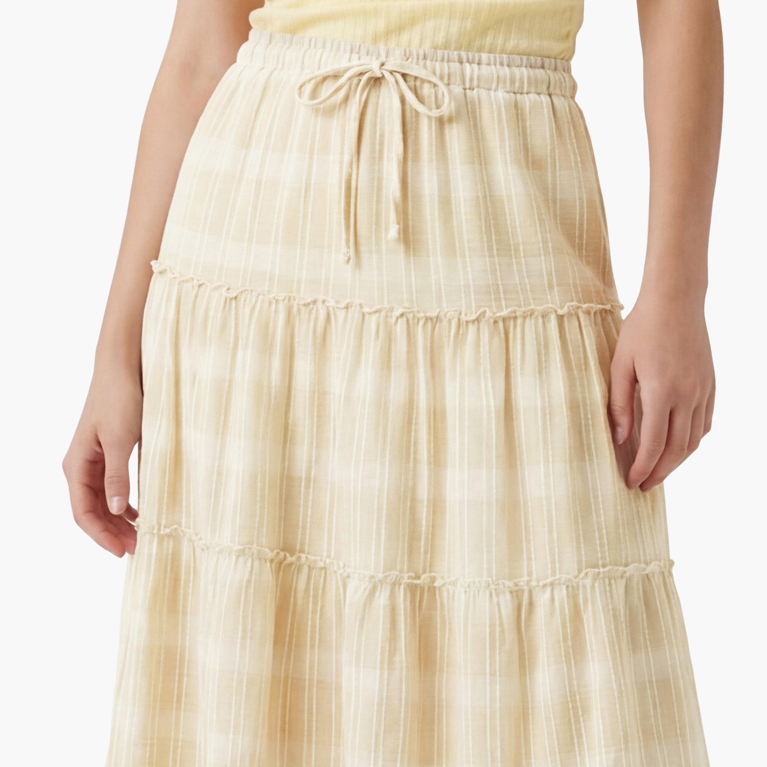 تنورة ميدي نسائية بتصميم طبقات ومخططة بلون بيج من كوتون-women-clothing-bottoms-skirts-image-5
