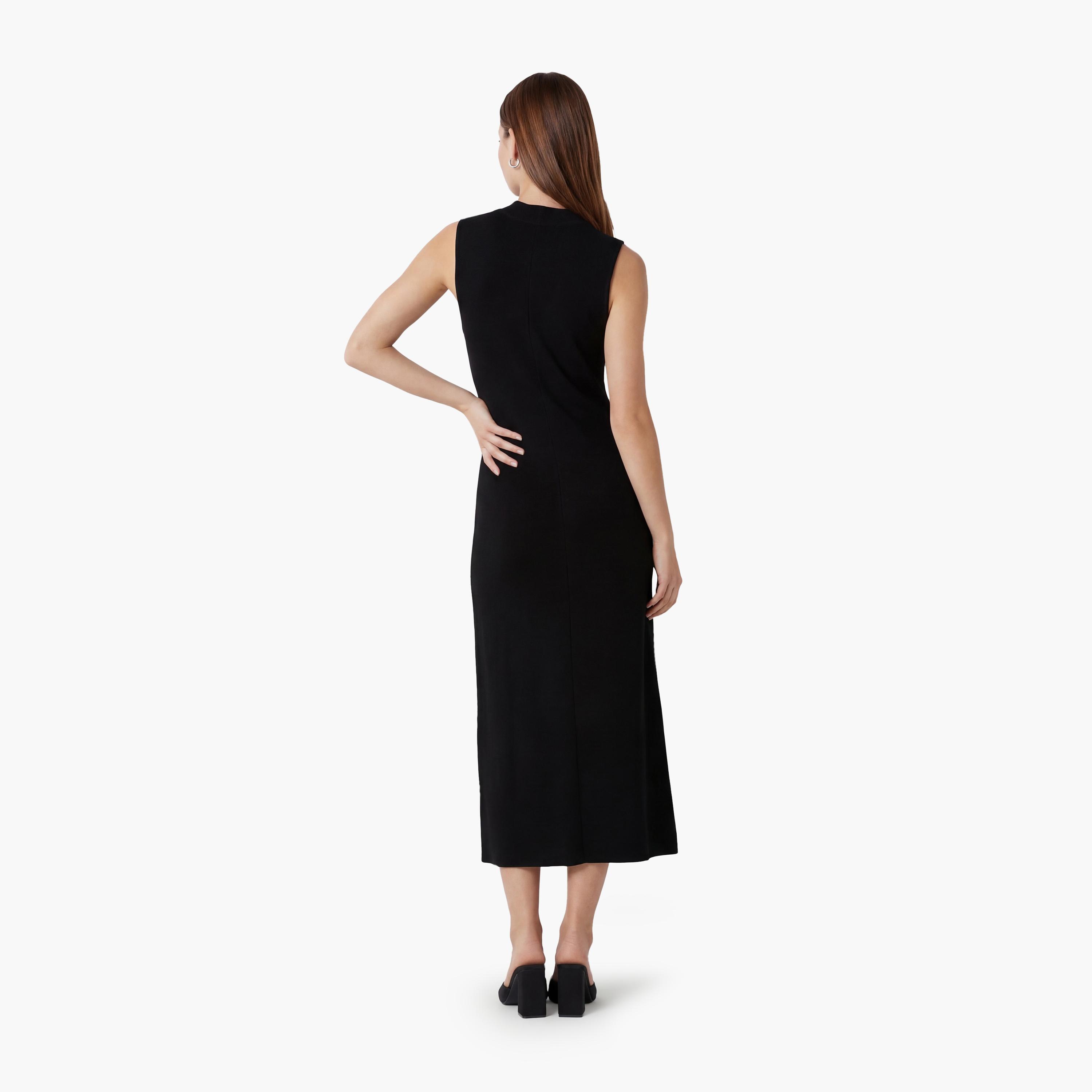 فستان ماكسي نسائي بياقة "موك نيك" عالية بلون أسود من كوتون-women-clothing-dresses-image-3