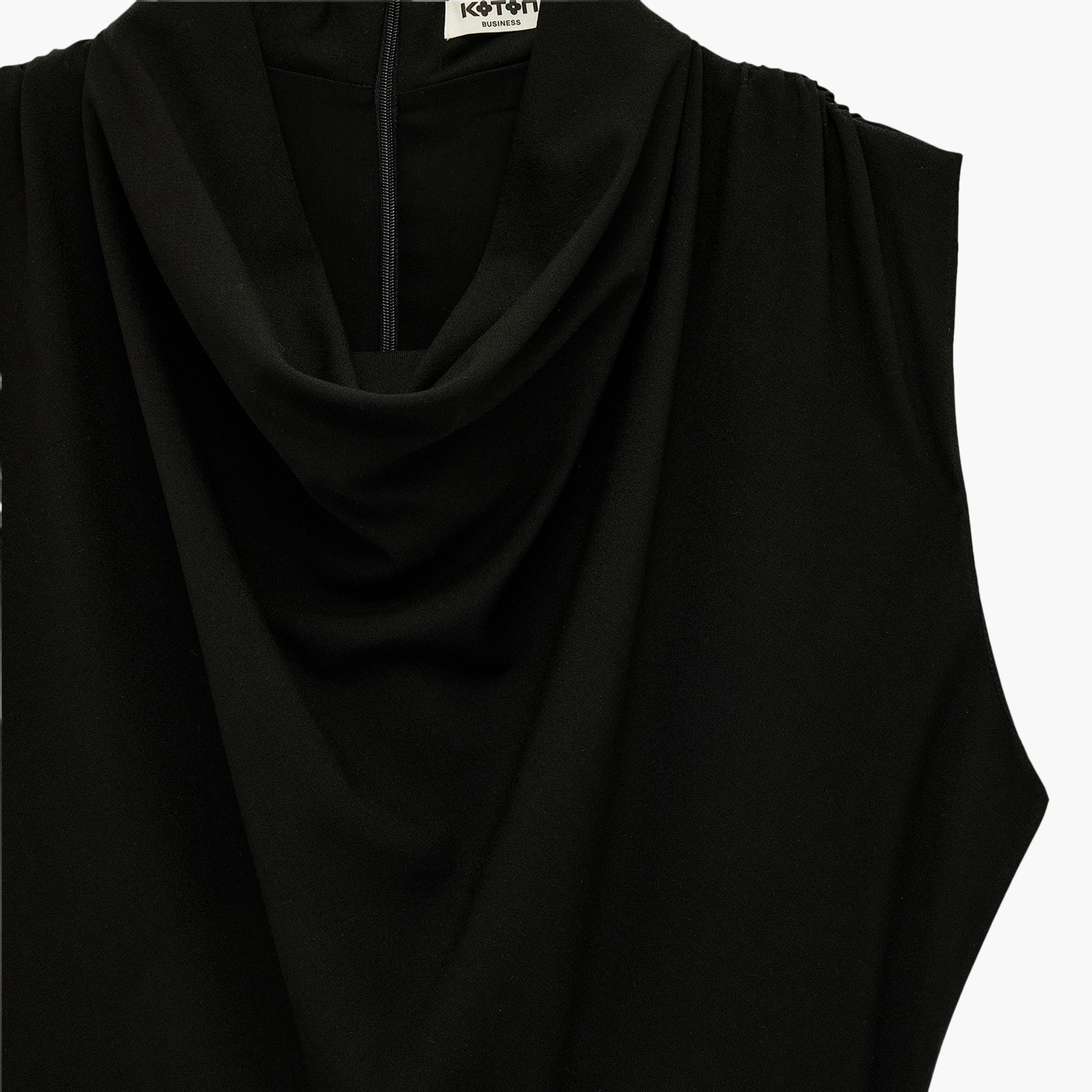 فستان ميني نسائي "لف" بياقة "كاول نيك" منسدلة بلون أسود من كوتون-women-clothing-dresses-image-5