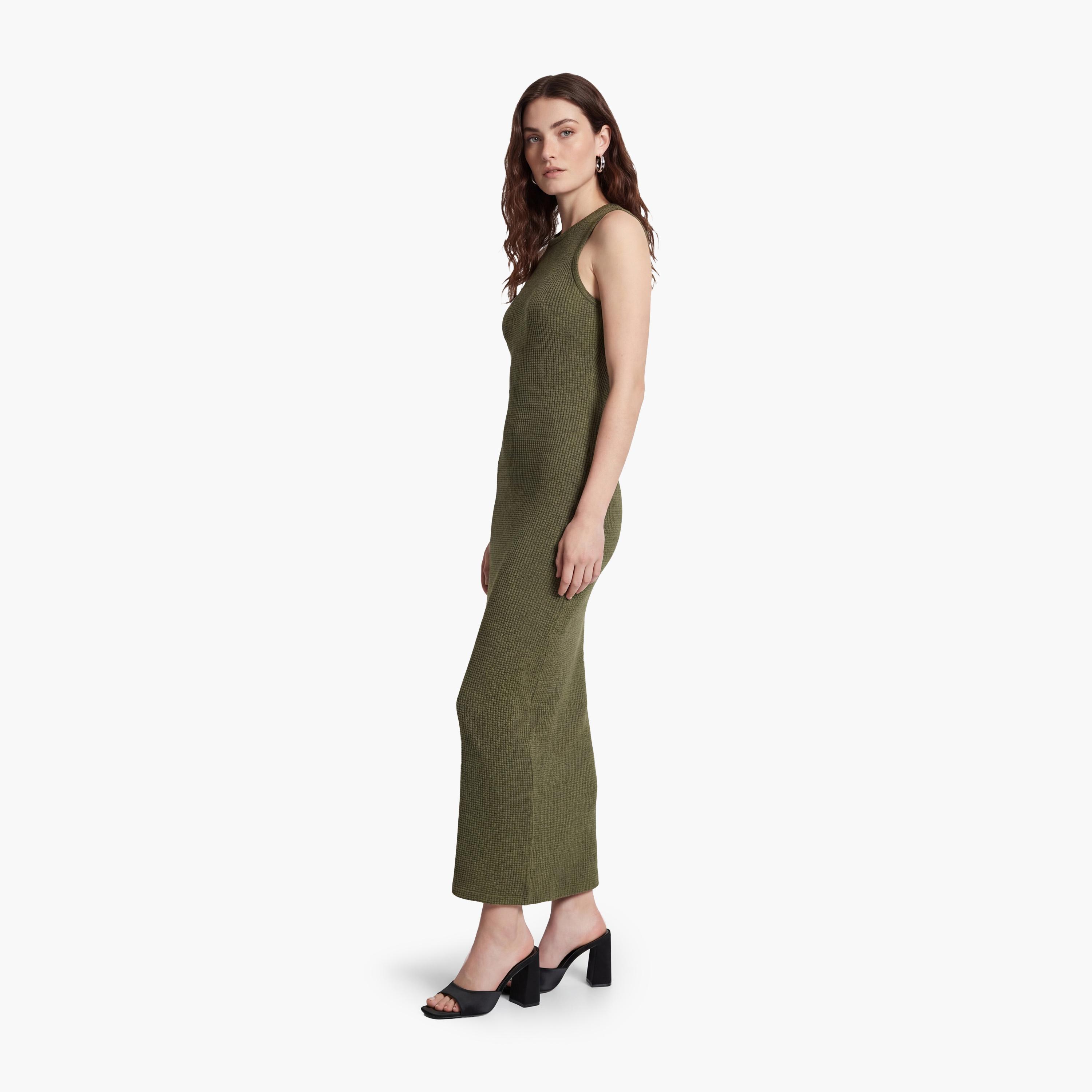 فستان ماكسي نسائي "شيث" بتصميم "تيكستشرد" بارز بلون أخضر من كوتون-women-clothing-dresses-image-2