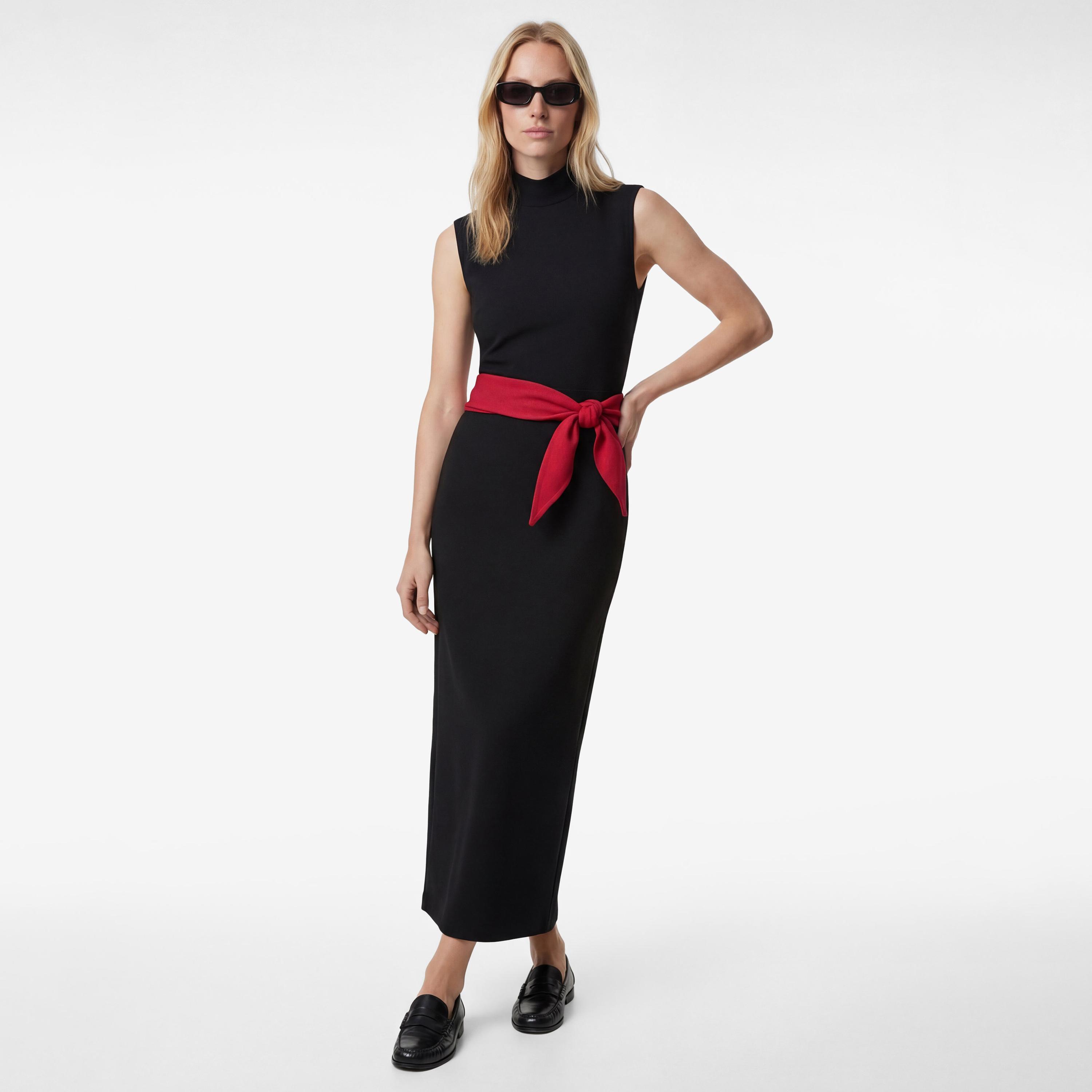 فستان ماكسي نسائي "شيث" بياقة "هاي نيك" عالية بلون أسود من كوتون-women-clothing-dresses-image-1