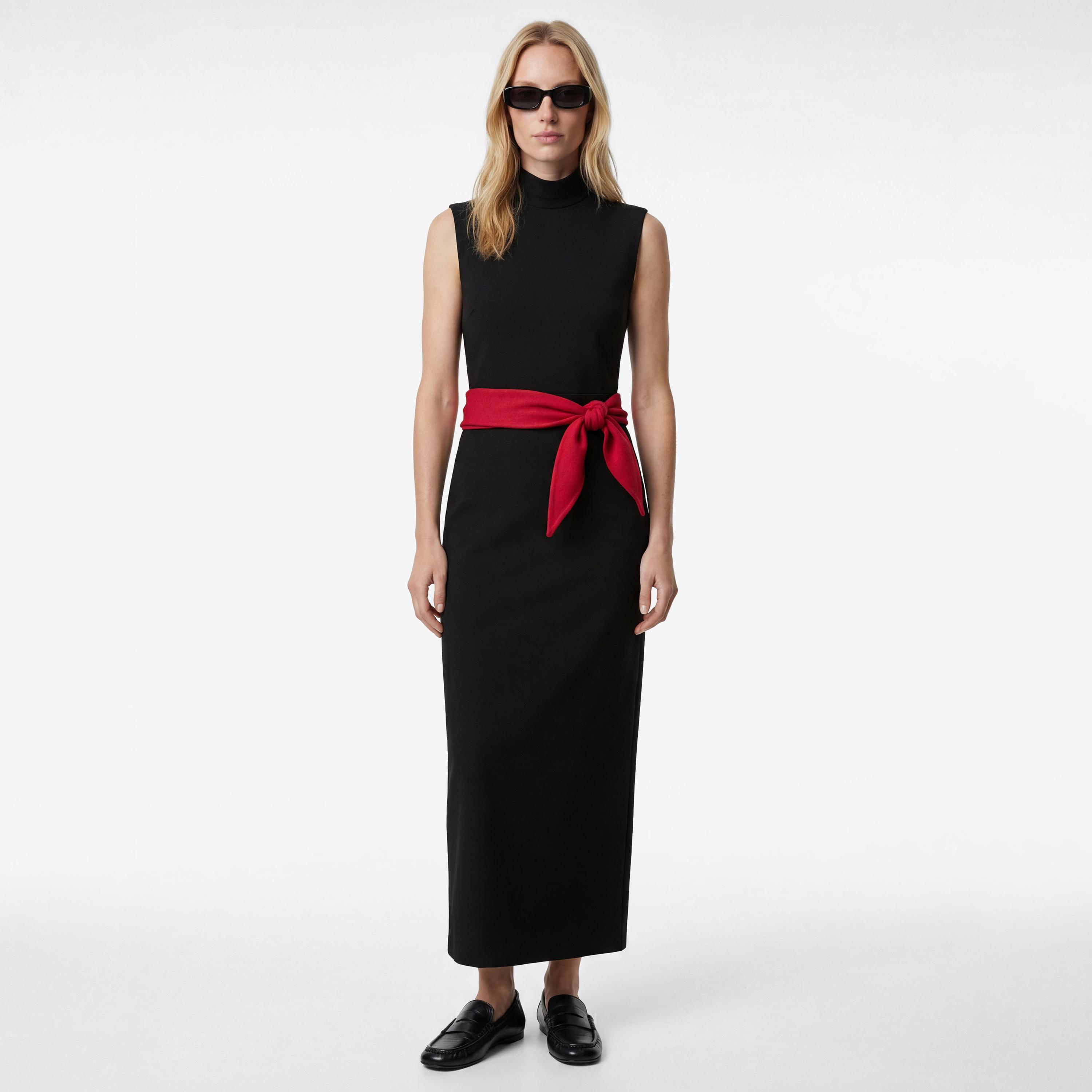 فستان ماكسي نسائي "شيث" بياقة "هاي نيك" عالية بلون أسود من كوتون-women-clothing-dresses-image-2