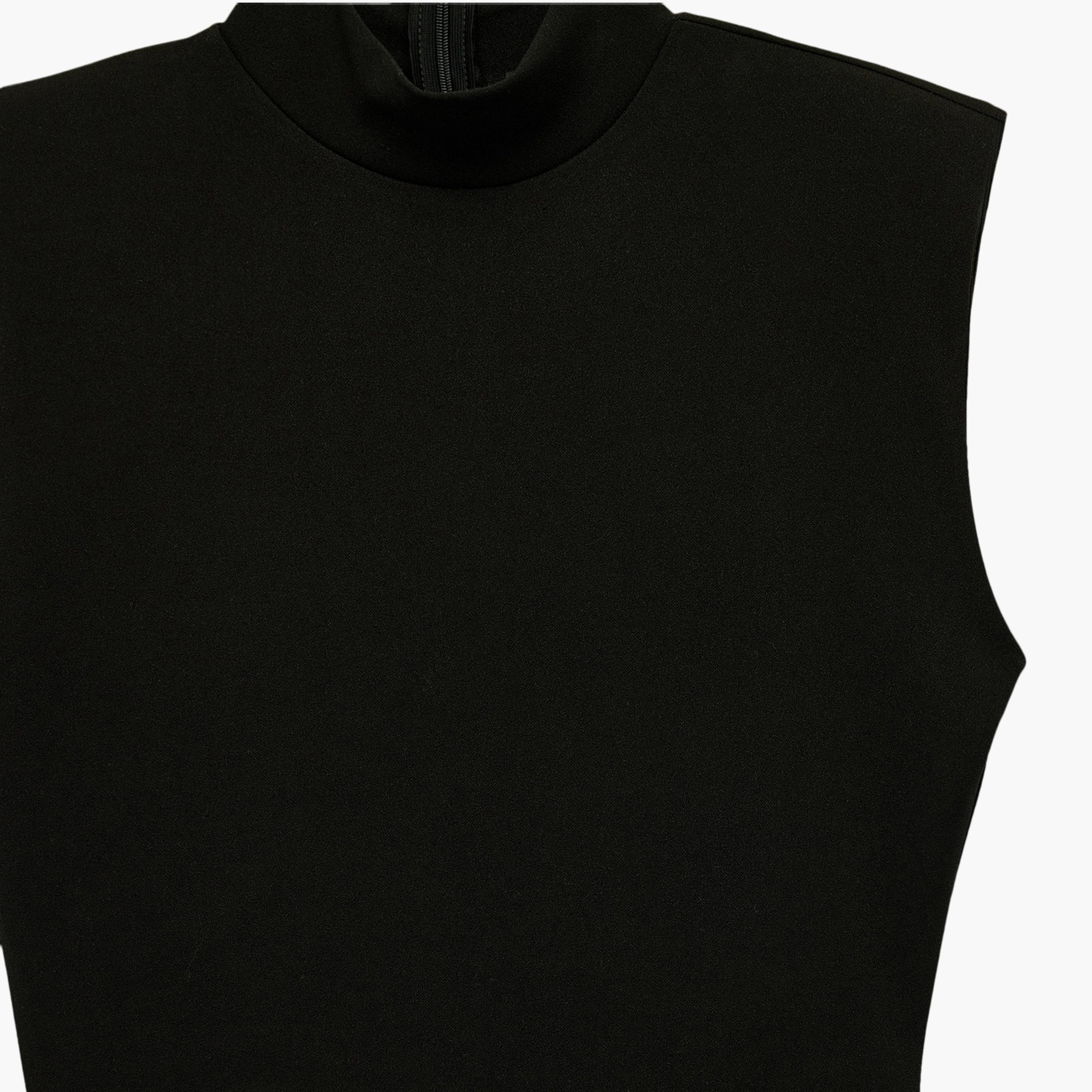 فستان ماكسي نسائي "شيث" بياقة "هاي نيك" عالية بلون أسود من كوتون-women-clothing-dresses-image-5