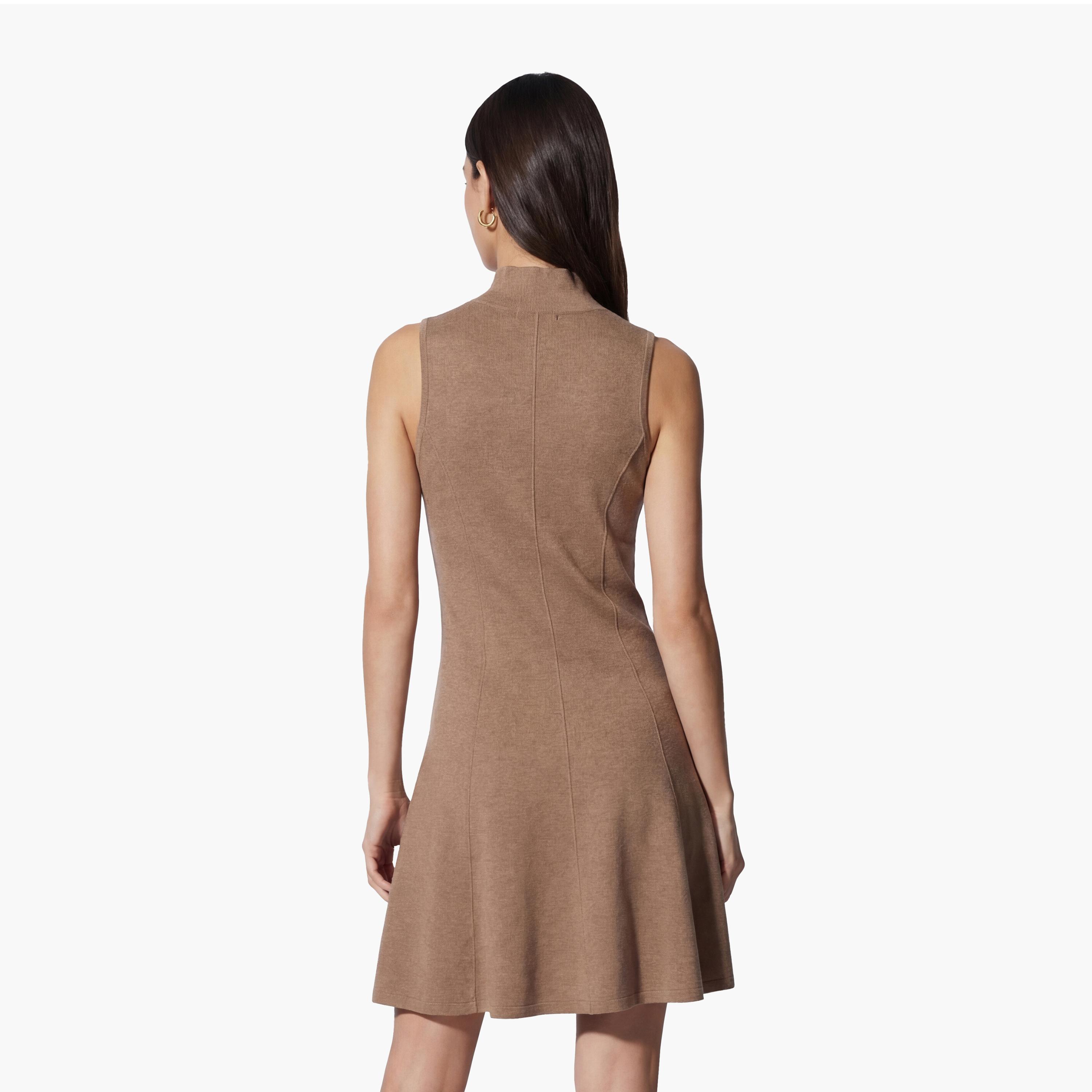 فستان ميني نسائي "سكاتر" بياقة "هاي نيك" عالية بلون بيج من كوتون-women-clothing-dresses-image-4