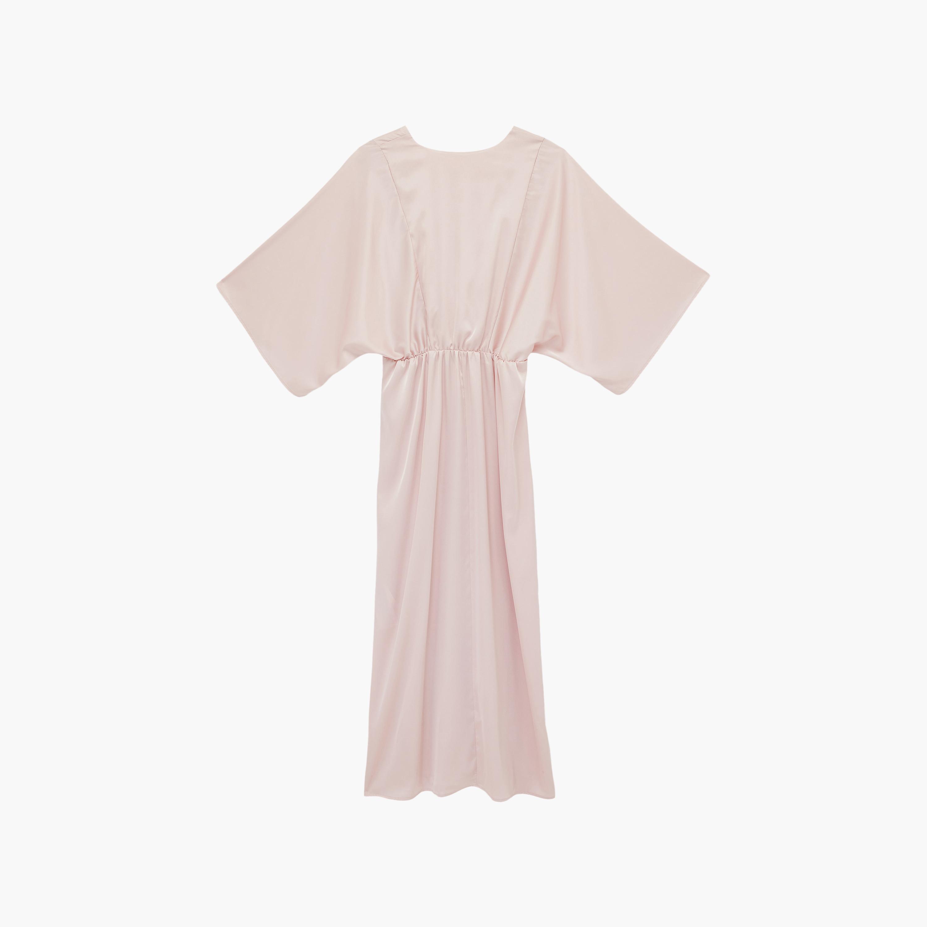 فستان ماكسي نسائي "لف" بياقة "سوربليس" وأكمام "كيمونو" بلون وردي من كوتون-women-clothing-dresses-image-4