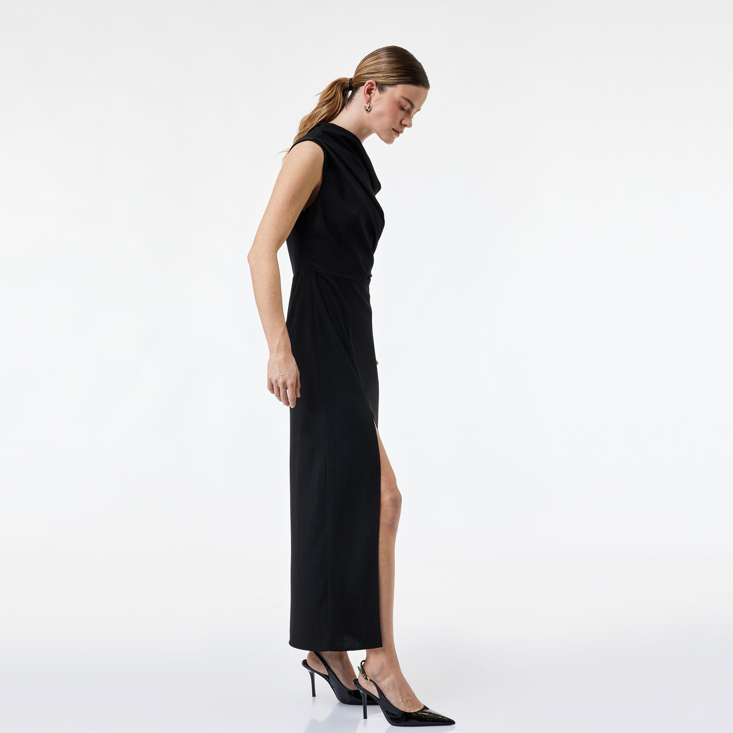 فستان ماكسي نسائي بكتف واحد وفتحة جانبية "سليت" من كوتون-women-clothing-dresses-image-3