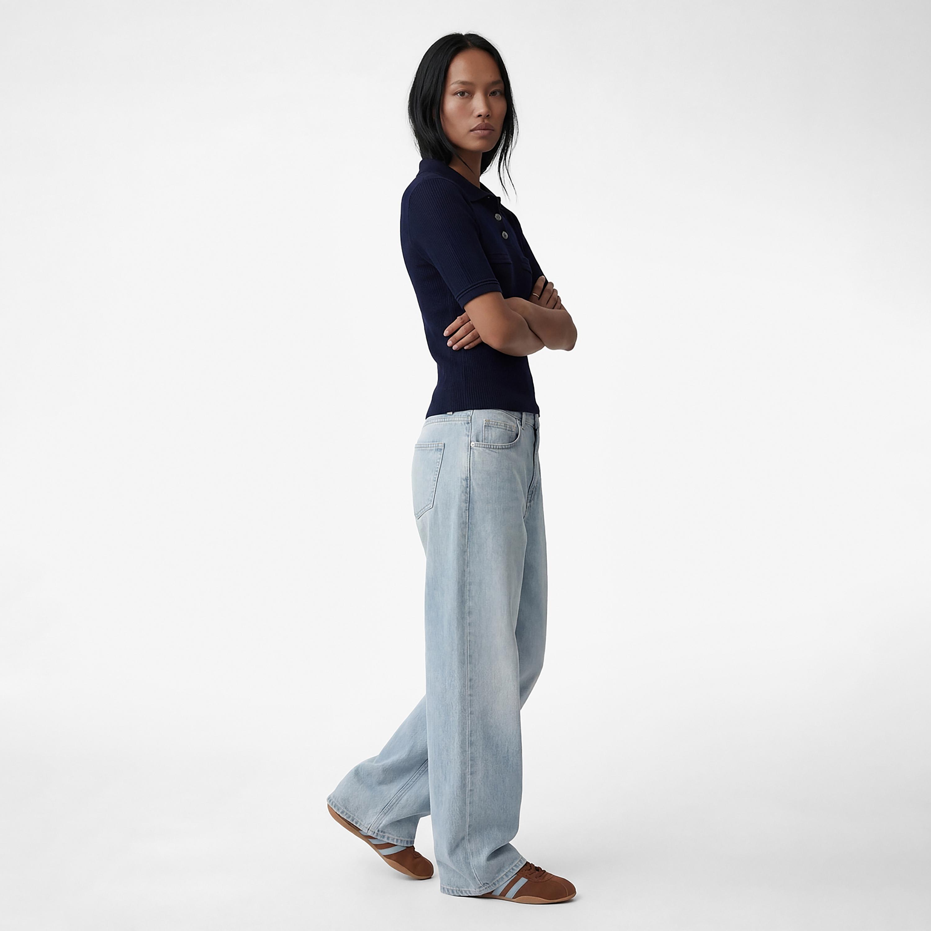 تيشيرت بولو محبوك بياقة مضلعة للنساء من كوتون-women-clothing-tshirts-image-2