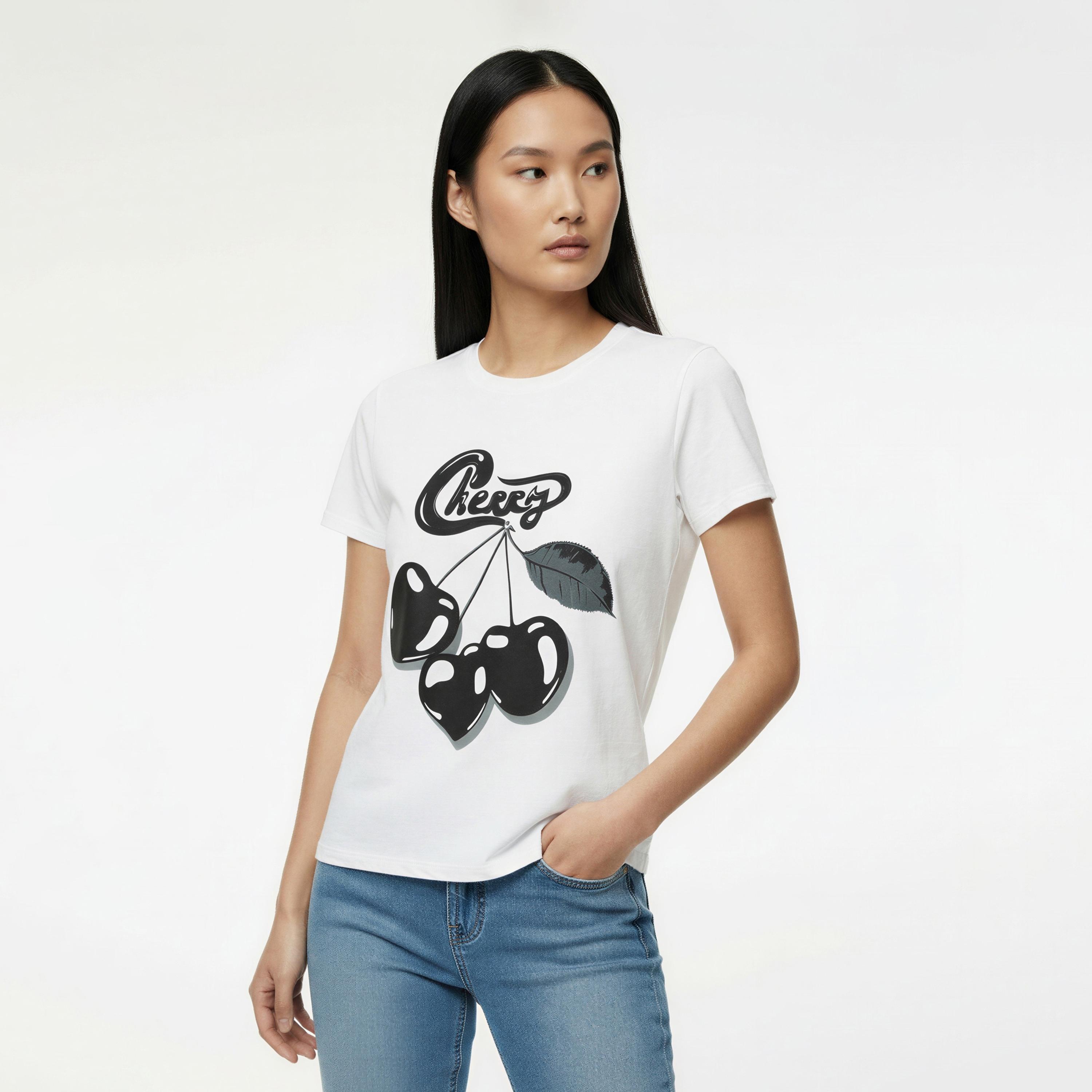 تيشيرت قطني نسائي بطبعة "غرافيك" الكرز بلون أبيض من كوتون-women-clothing-tshirts-image-1