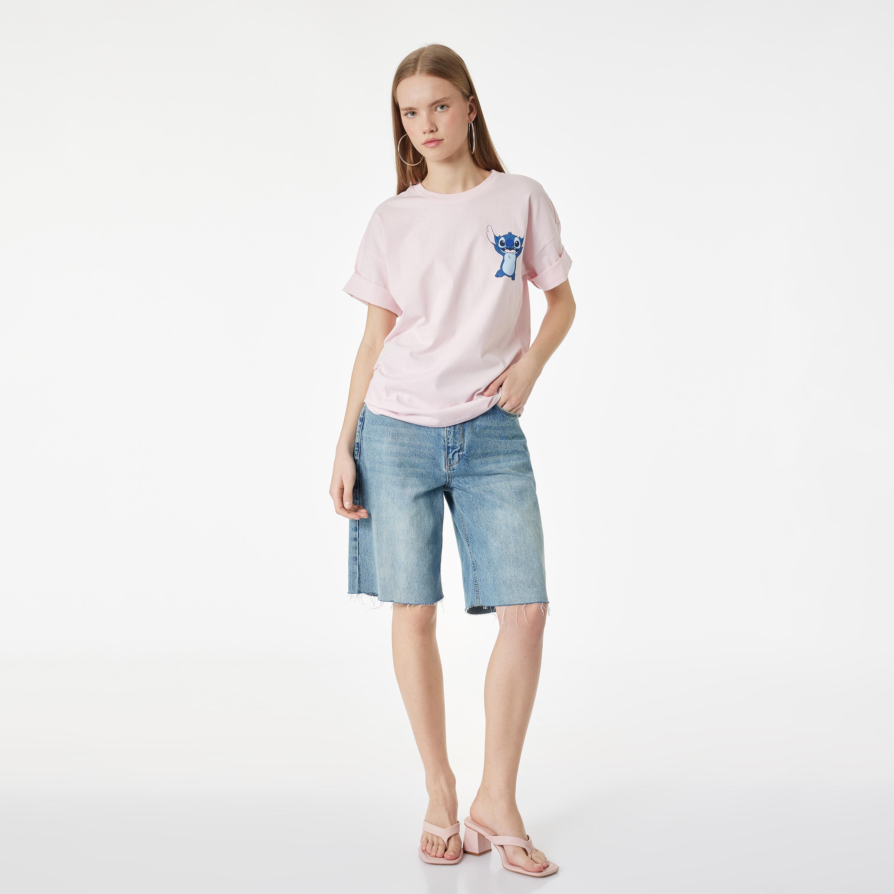 تيشيرت قطني نسائي بطبعة "غرافيك ستيتش" بلون وردي من كوتون-women-clothing-tshirts-image-2