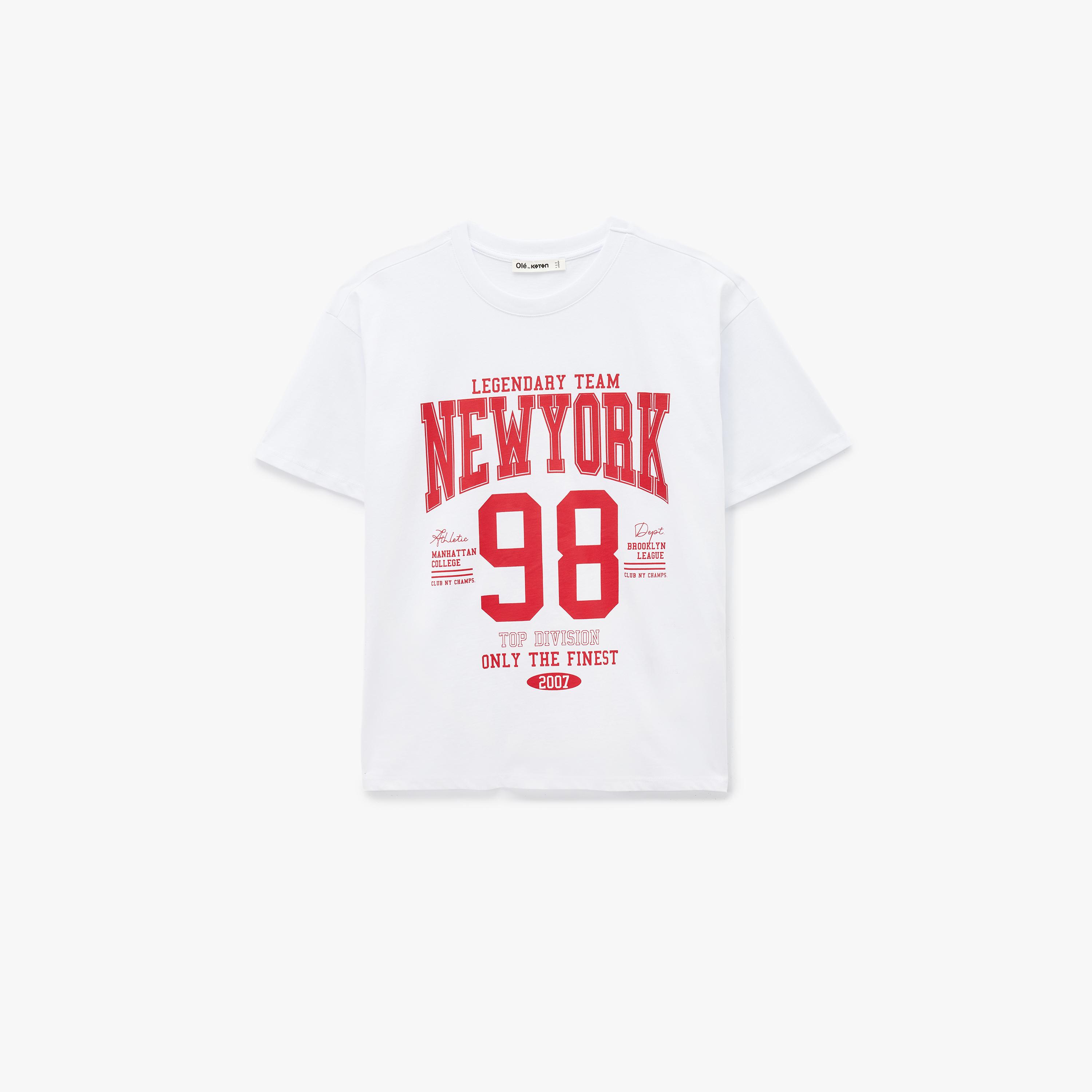 تيشيرت نسائي جامعي من القطن المطبوع بلون أبيض من كوتون-women-clothing-tshirts-image-3
