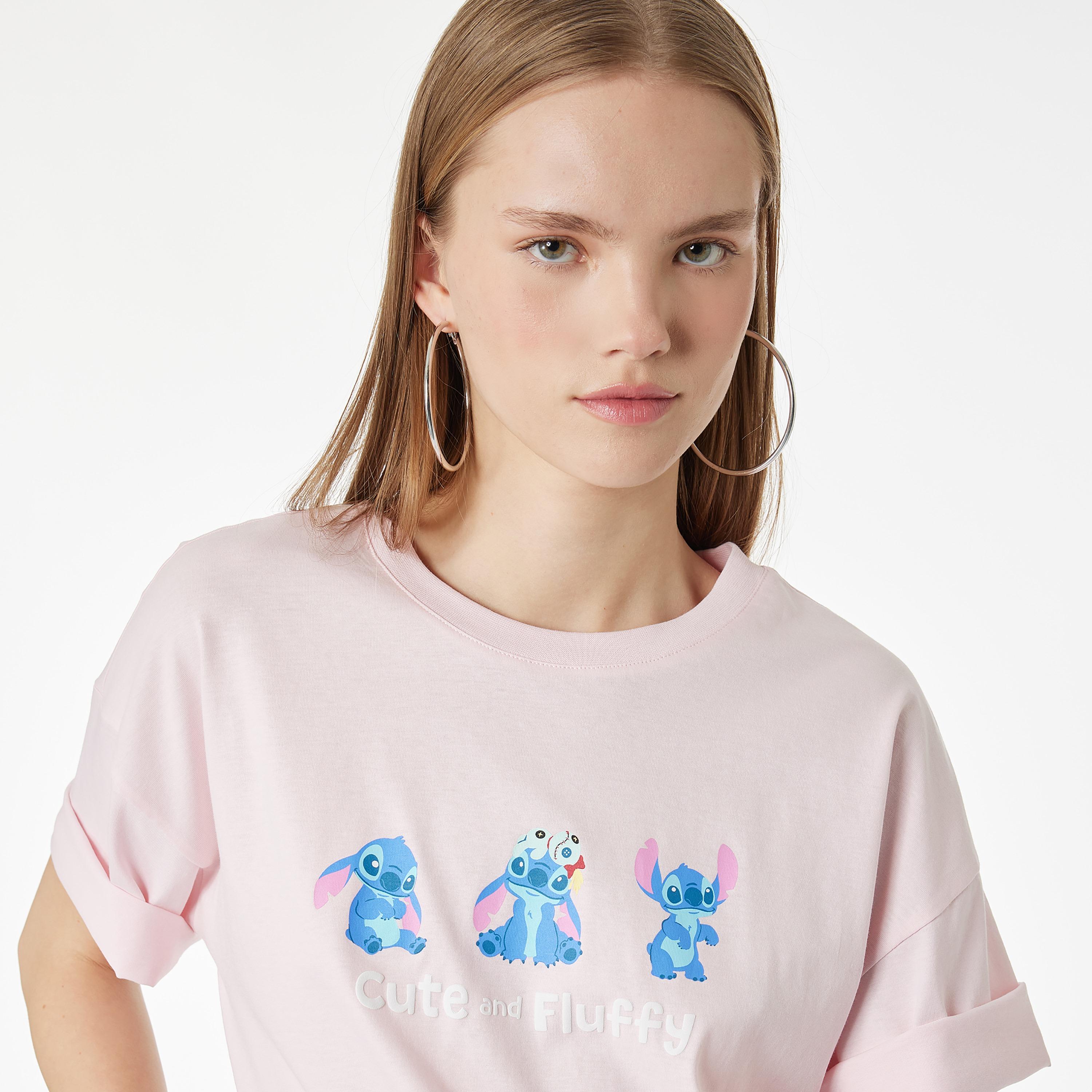 تيشيرت قطني نسائي بطبعة "غرافيك ستيتش" بلون وردي من كوتون-women-clothing-tshirts-image-3
