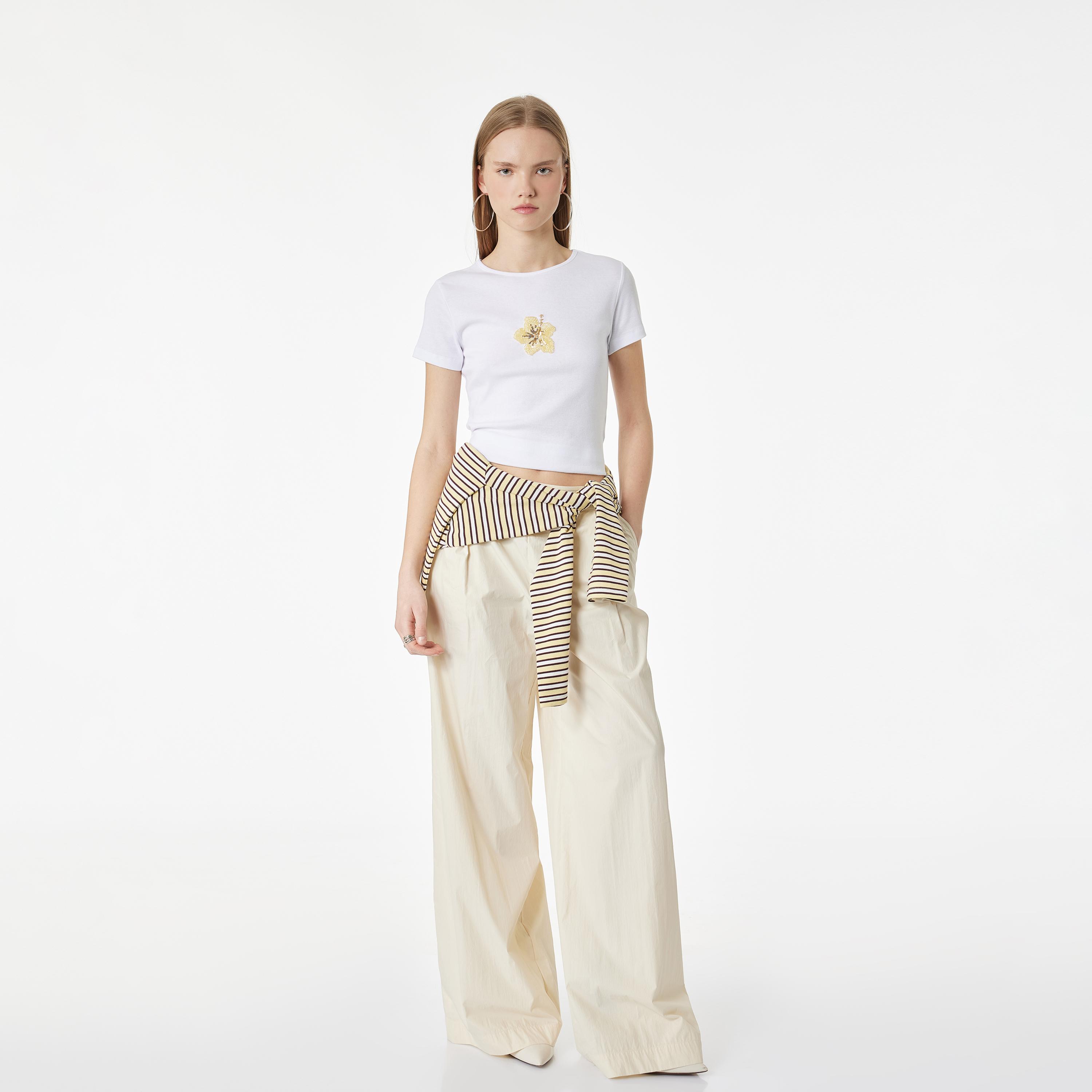 KOTON White Beaded Flower Cotton Women's T-Shirt-women-clothing-tshirts-image-2