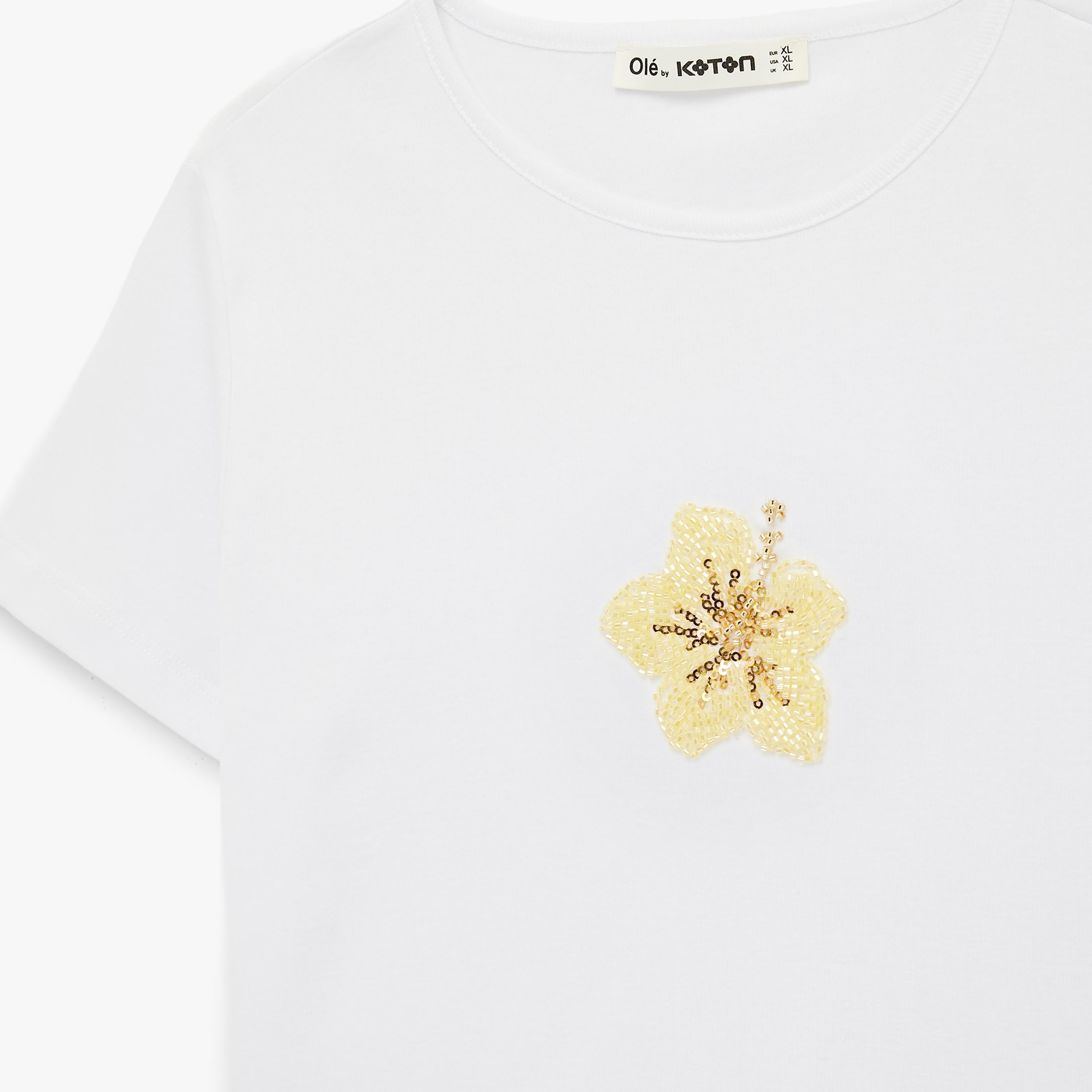 KOTON White Beaded Flower Cotton Women's T-Shirt-women-clothing-tshirts-image-6