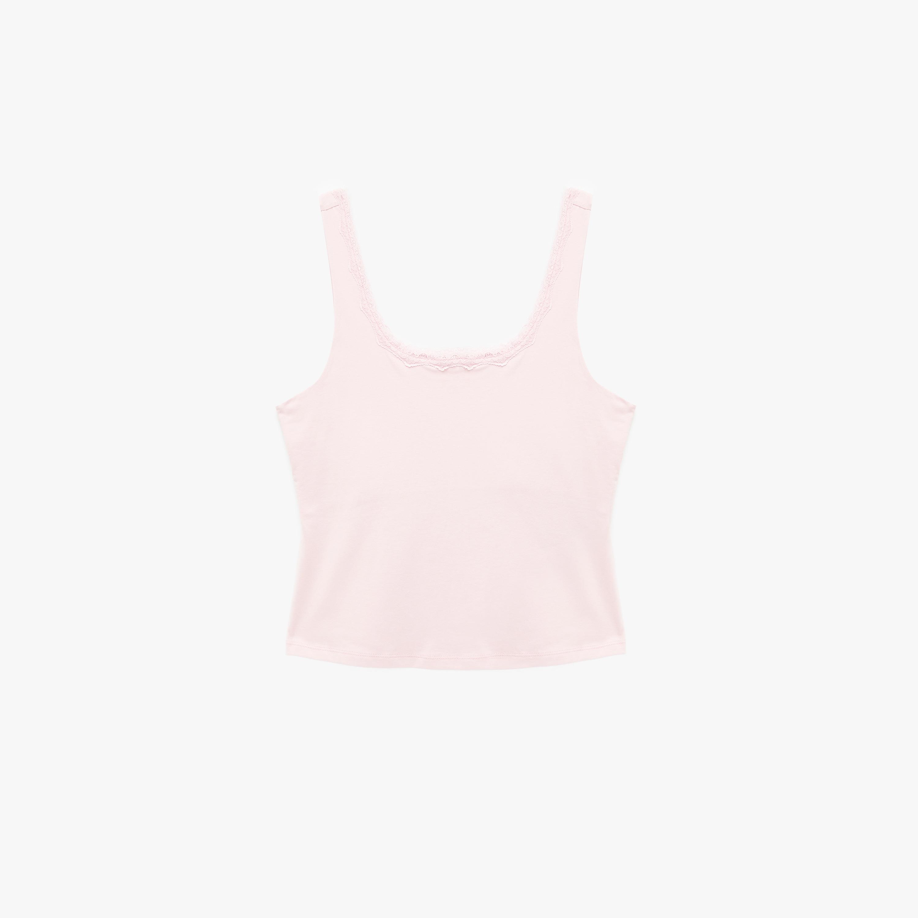 توب نسائي بقصة رقبة عميقة (سكوب) بلون وردي من كوتون-women-clothing-shirtsandblouses-blouses-image-3