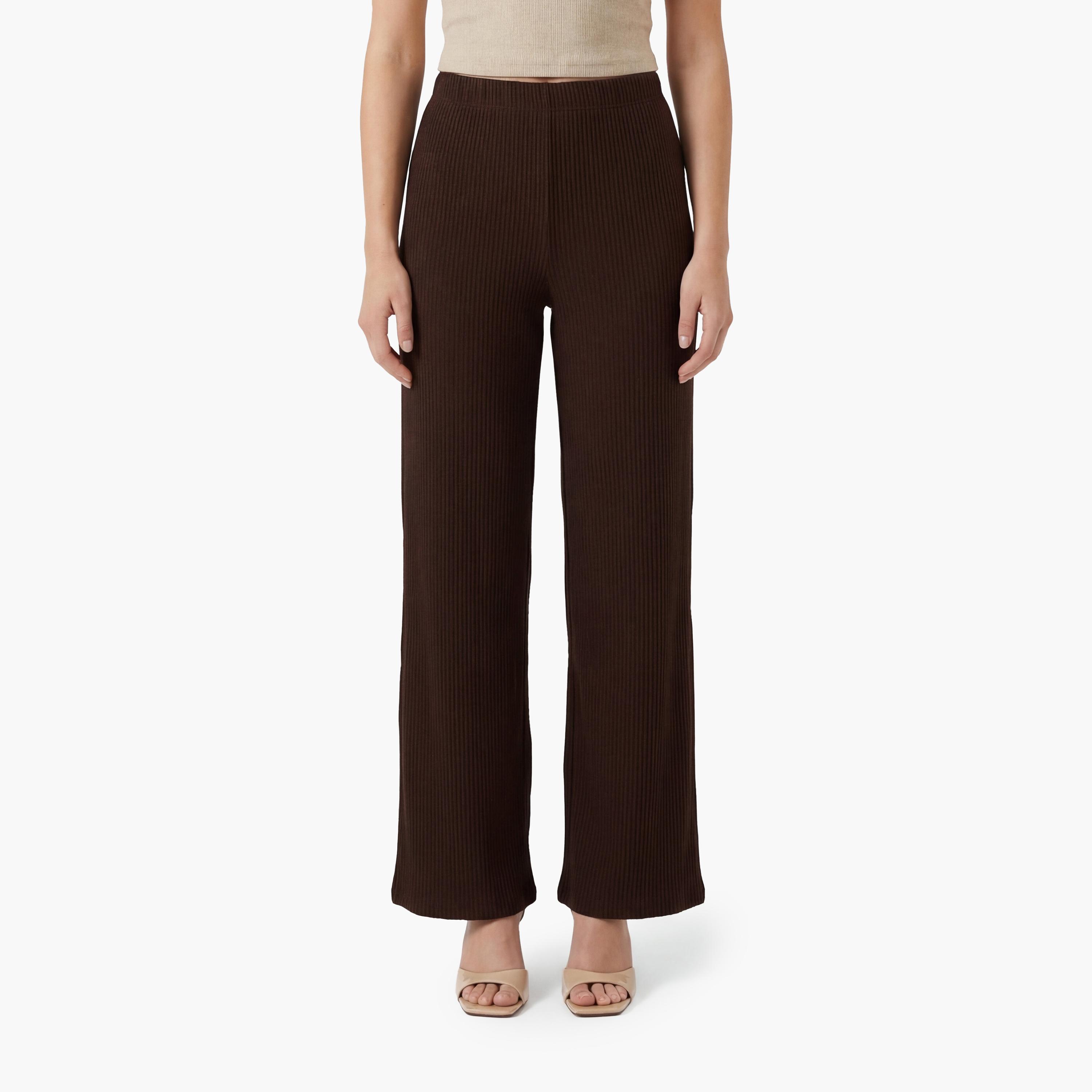 بنطلون نسائي واسع الساق بقماش "تيكستشرد" بارز بلون بني من كوتون-women-clothing-bottoms-trousers-image-1